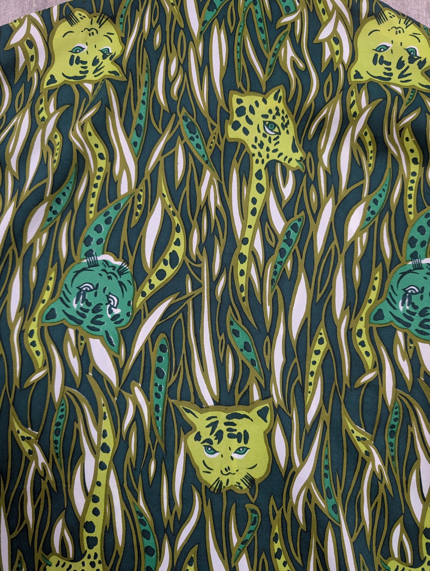 1970s green novelty print tiger shirt - S/M