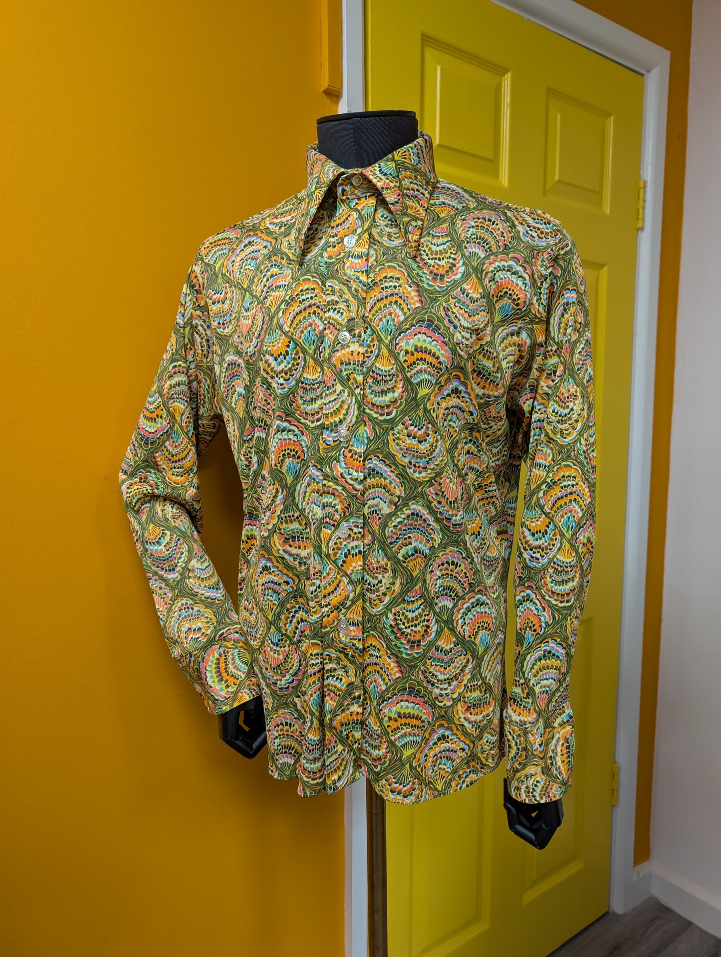 1970s Desica psychedelic shirt