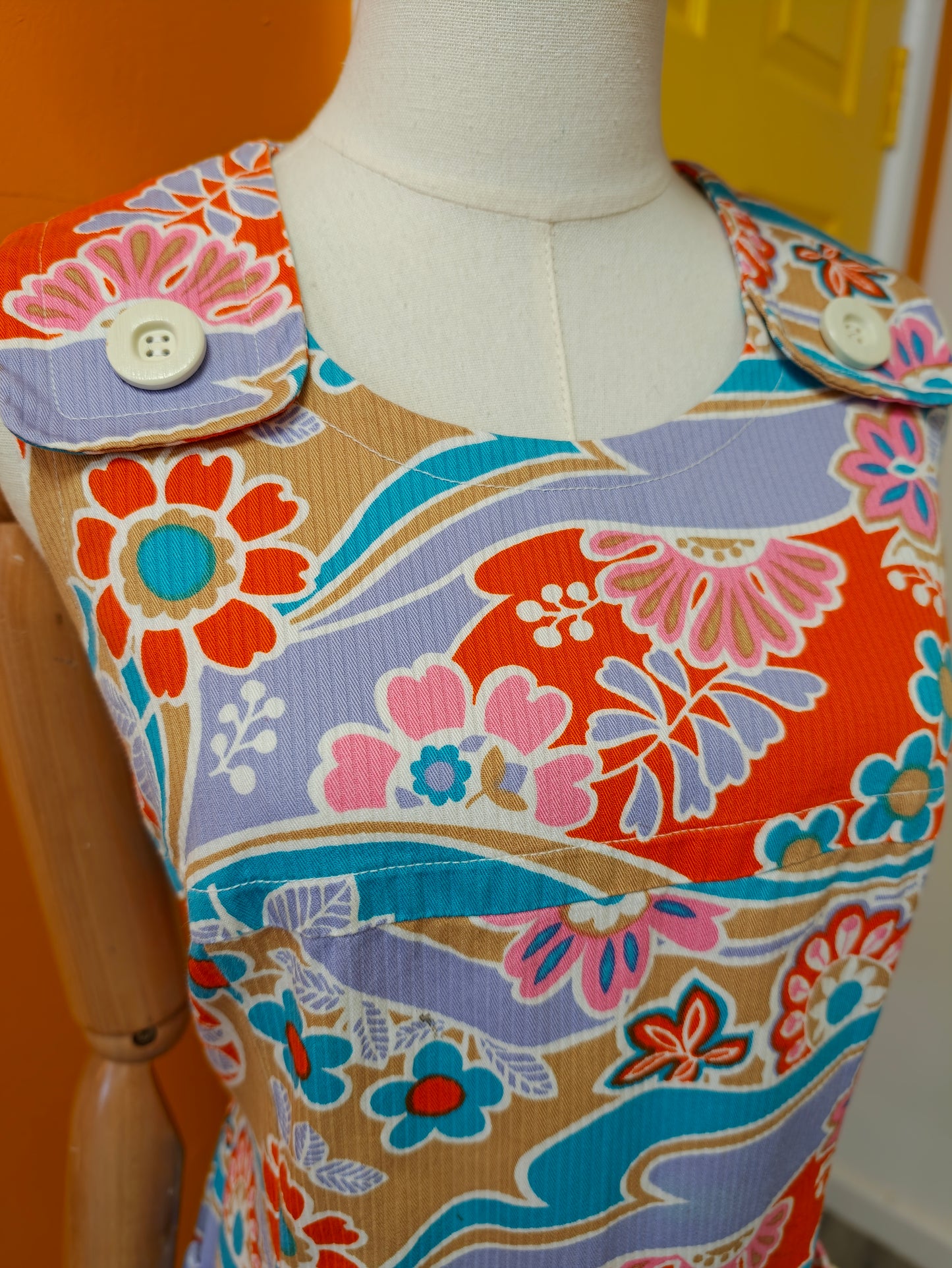 1960s Courreges Cote d'Argent psychedelic cotton mini dress - M/12