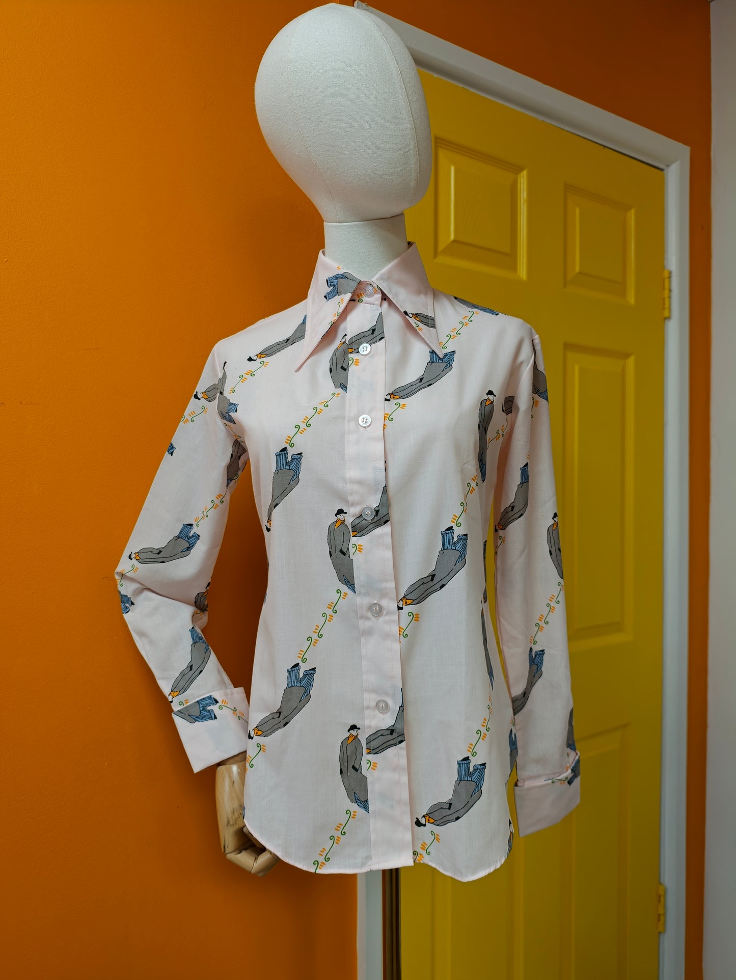 1970s Jean Rive novelty print dagger collar shirt - S