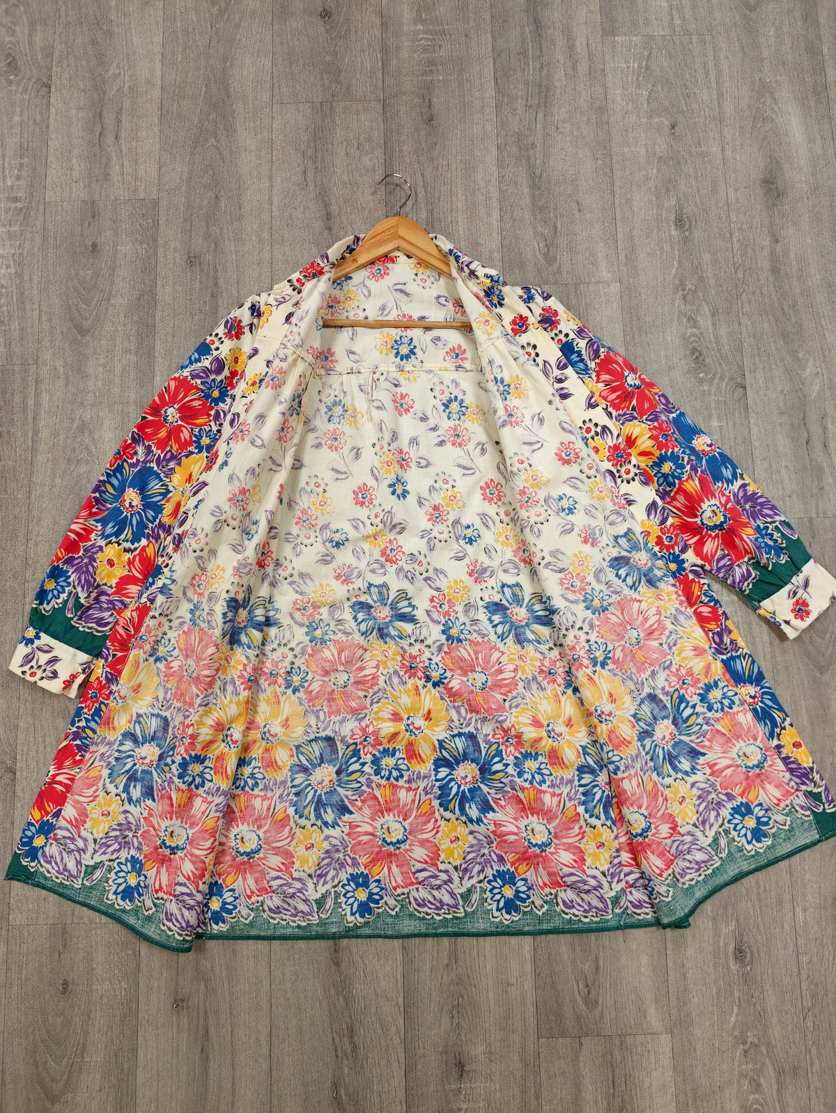 1940s floral cotton chore smock/housecoat