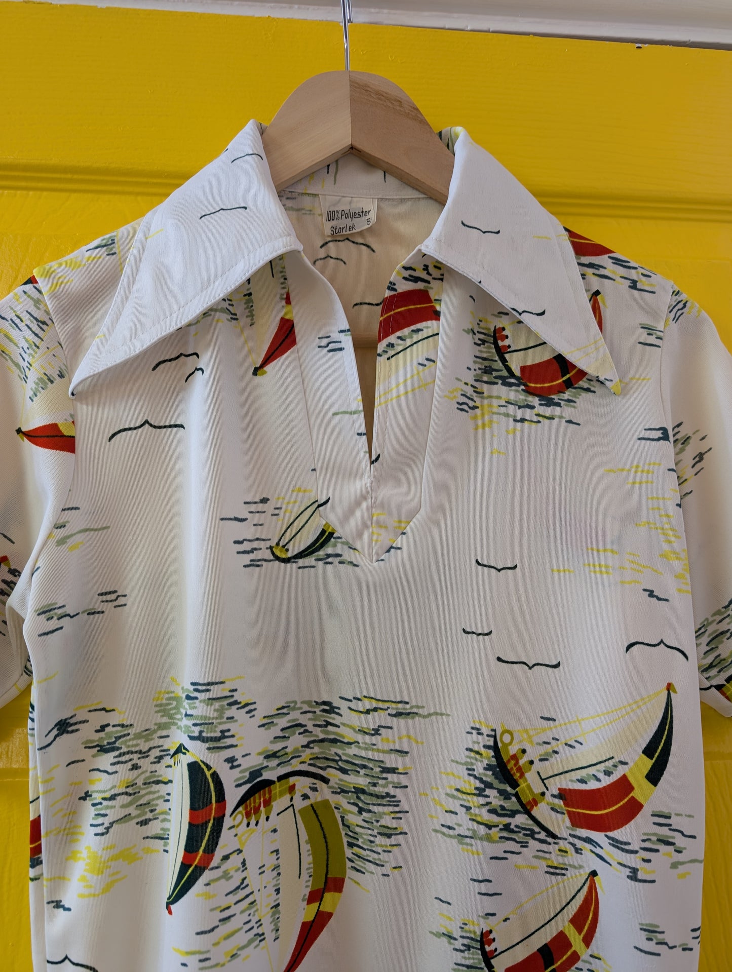 1970s novelty nautical boat print shirt