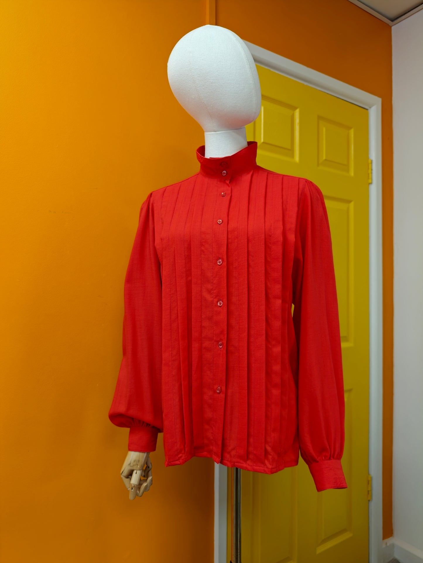 1980s Jobis Sportswear red wool shirt - S