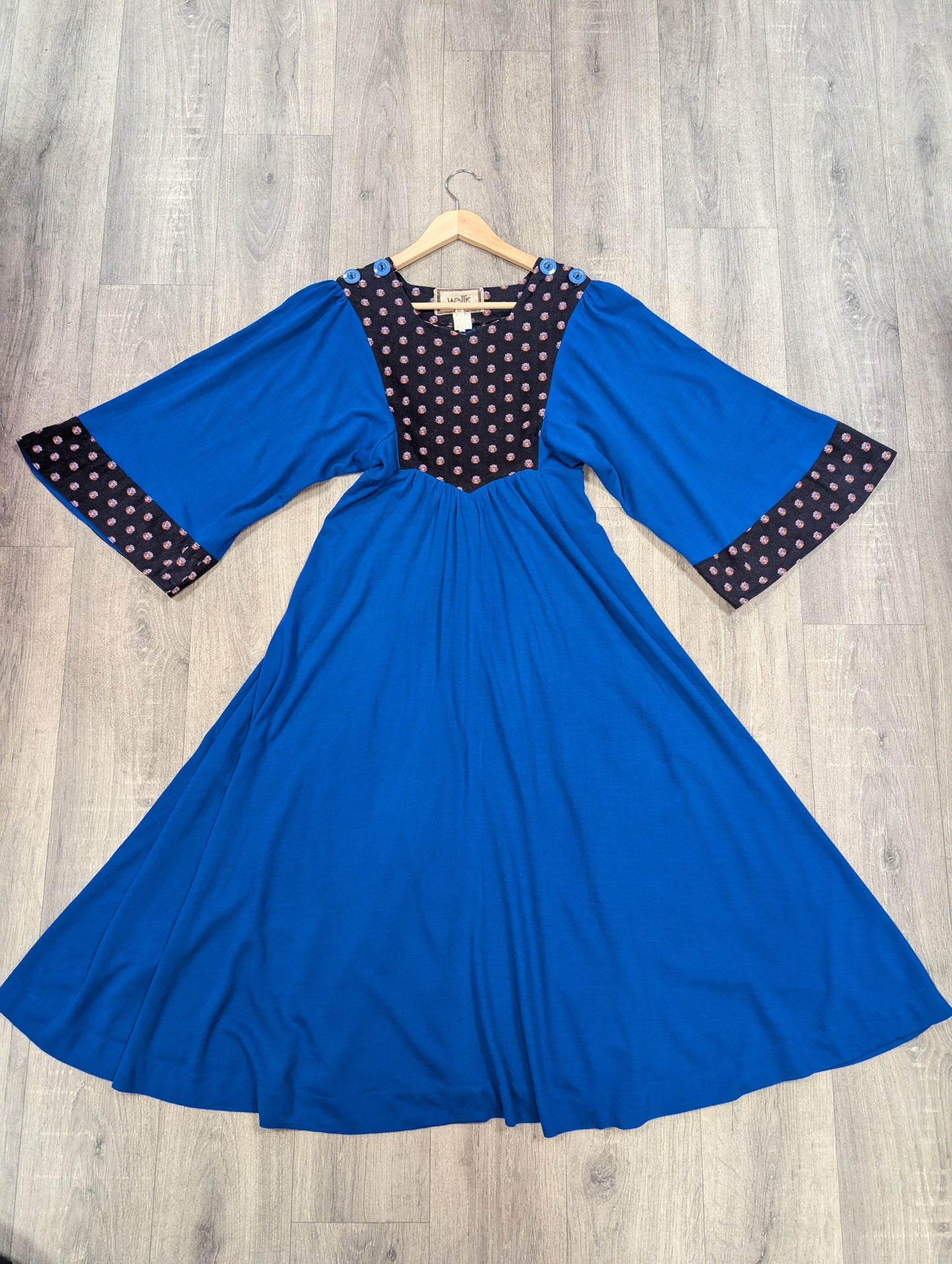 1970s Wallis blue dress with black floral trim - XS/S/6/8