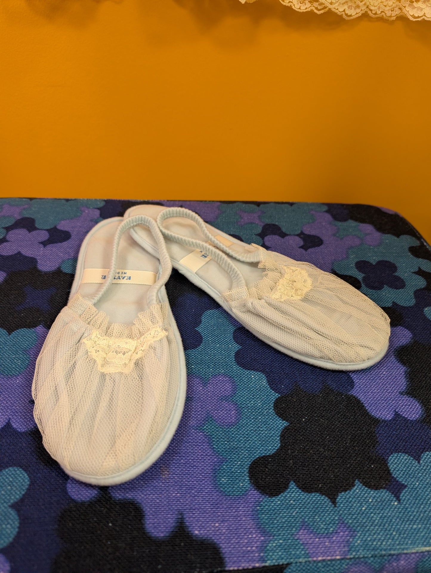1960s Kayser slippers