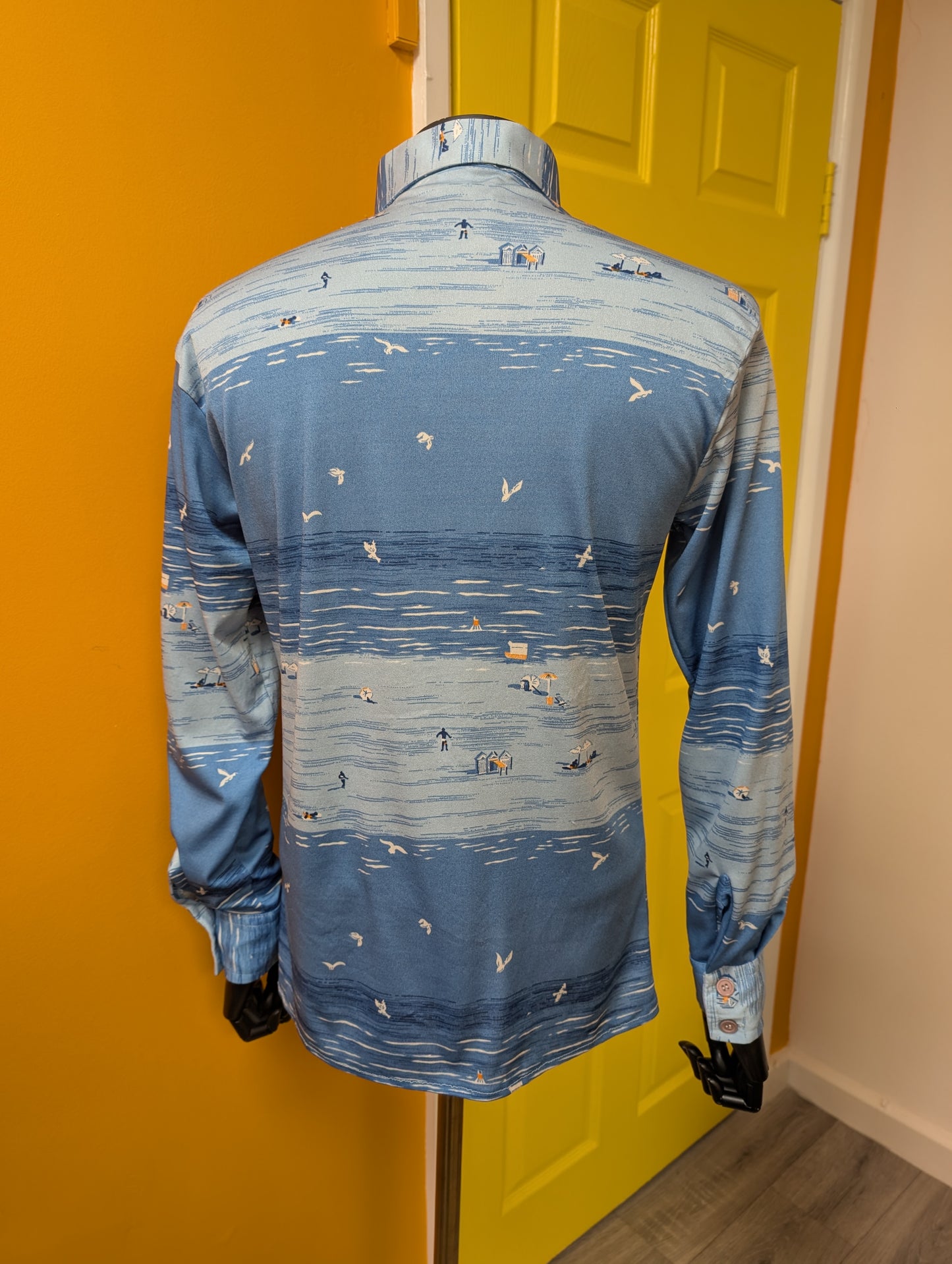 1970s Baroque novelty print dagger collar shirt