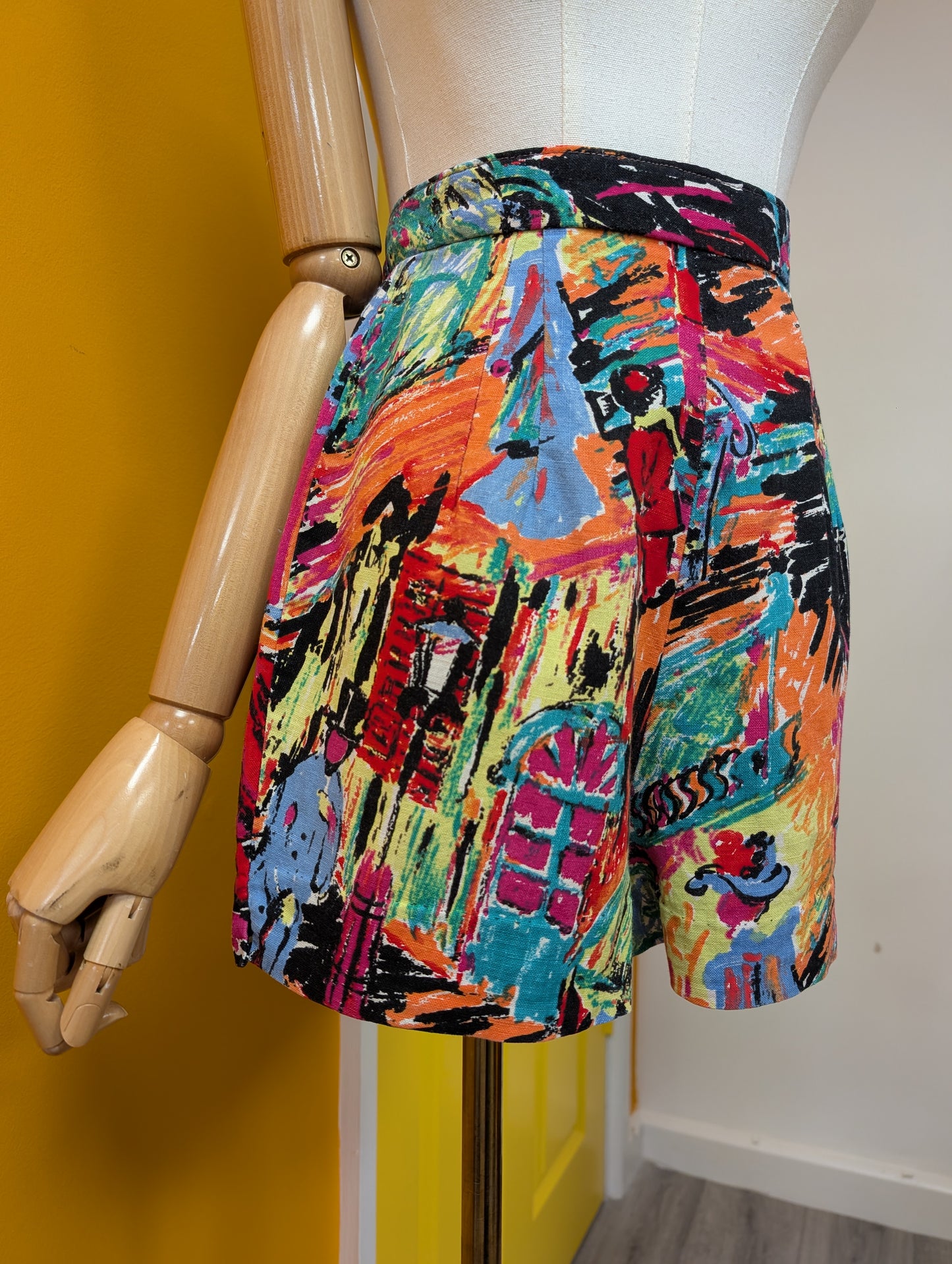 1950s novelty print shorts - 26" waist