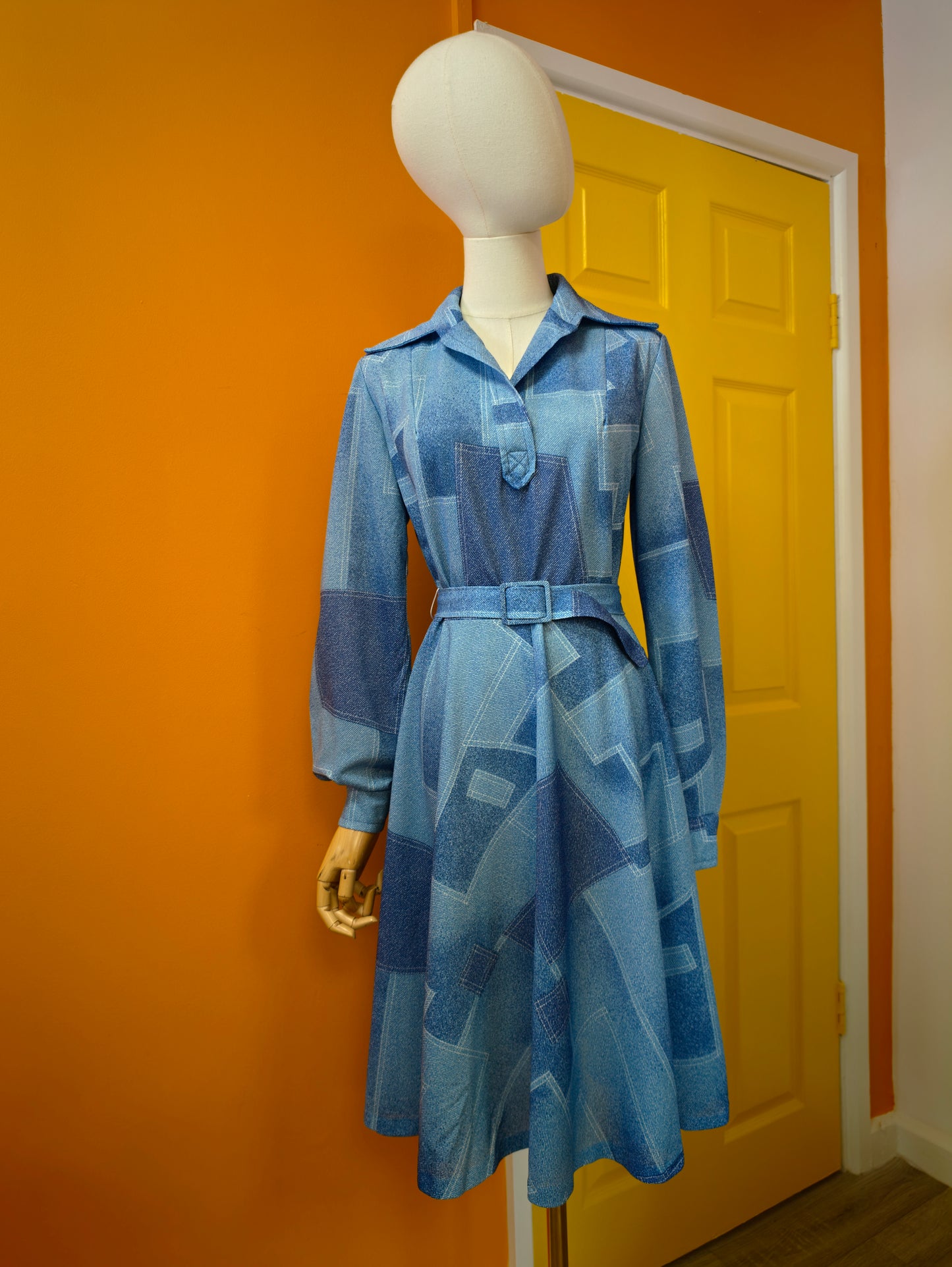 1970s blue patchwork print dress & belt - M/12