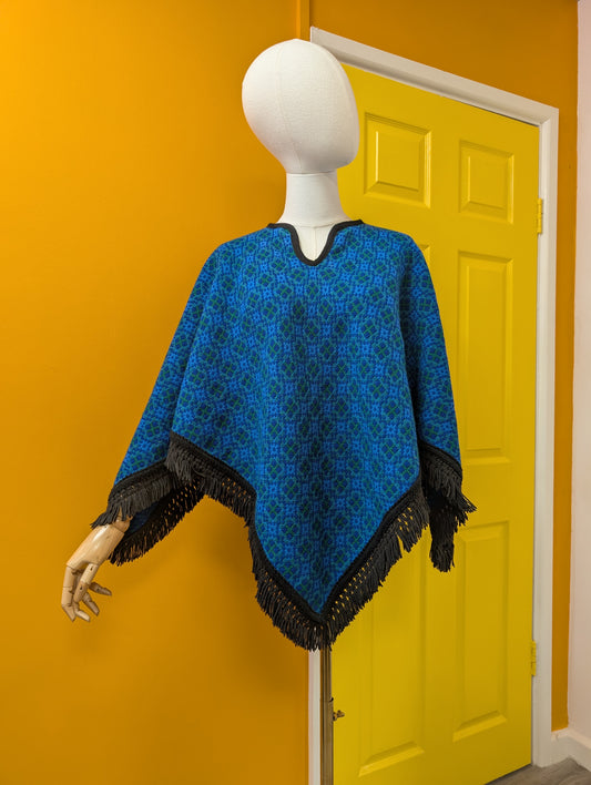 Reversible Welsh tapestry wool fringed poncho