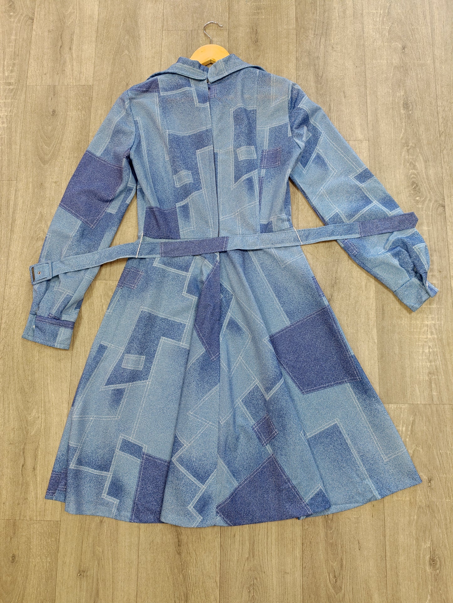 1970s blue patchwork print dress & belt - M/12