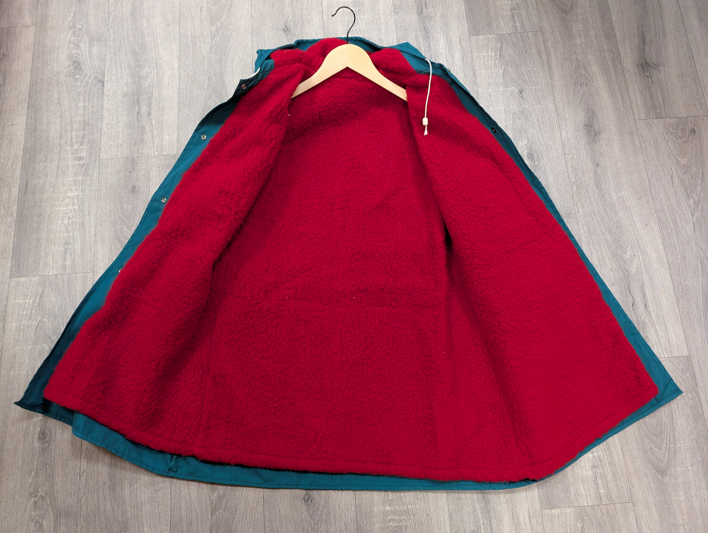 1970s green anorak with red fleece lining - S