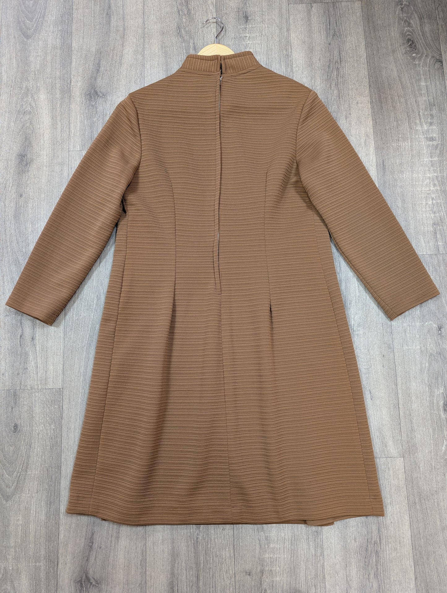 1960s brown crimplene dress - M/14