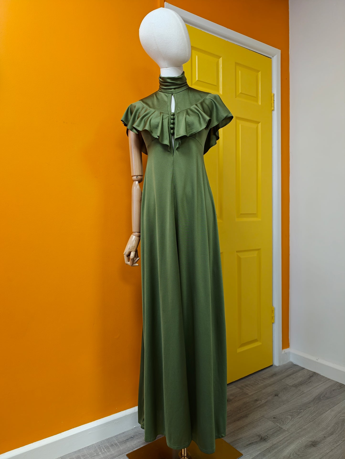 1970s Irvine Sellars green crimplene maxi dress - XS/6