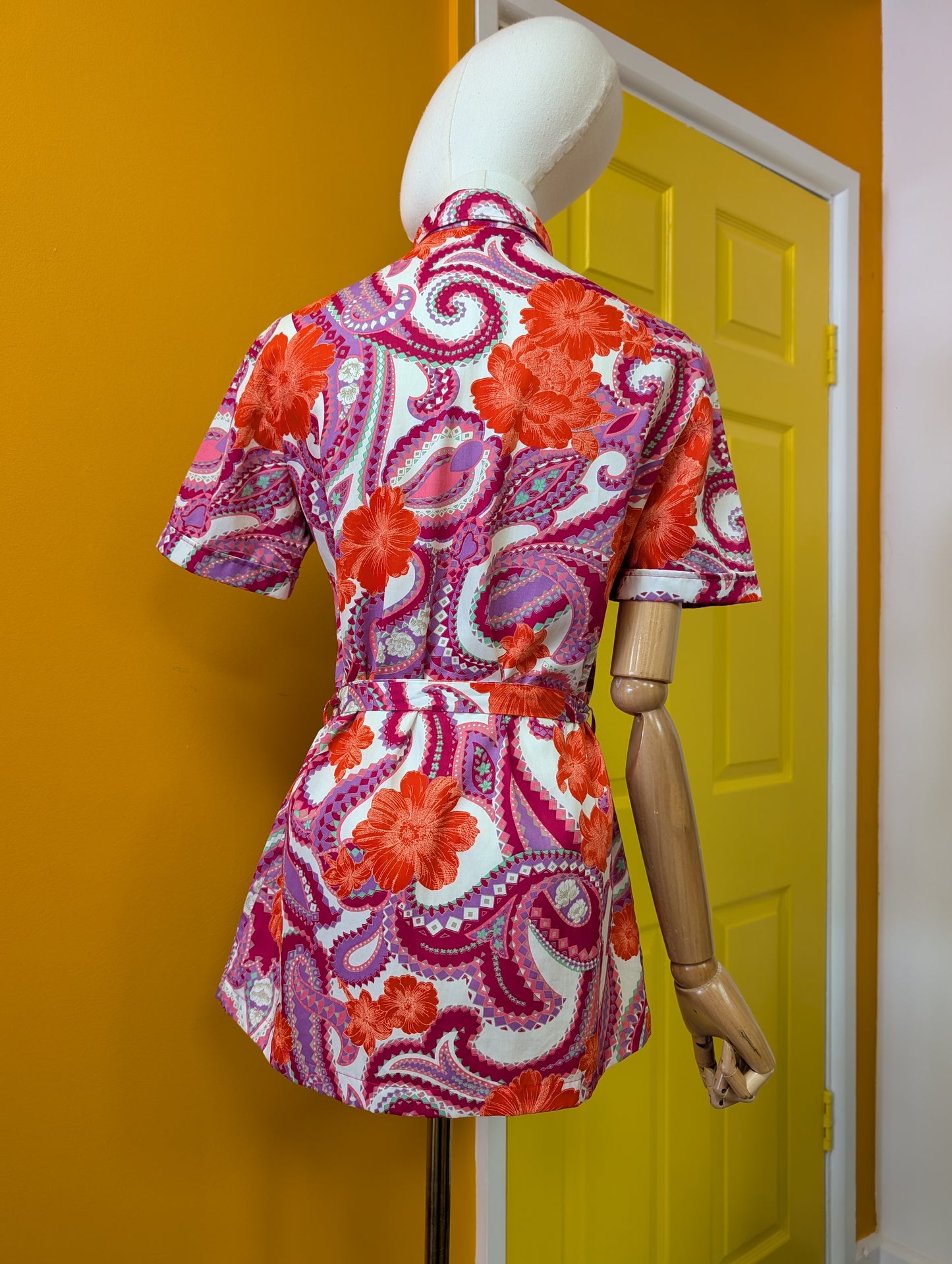 1970s St Michael psychedelic cotton shirt with belt - S/M