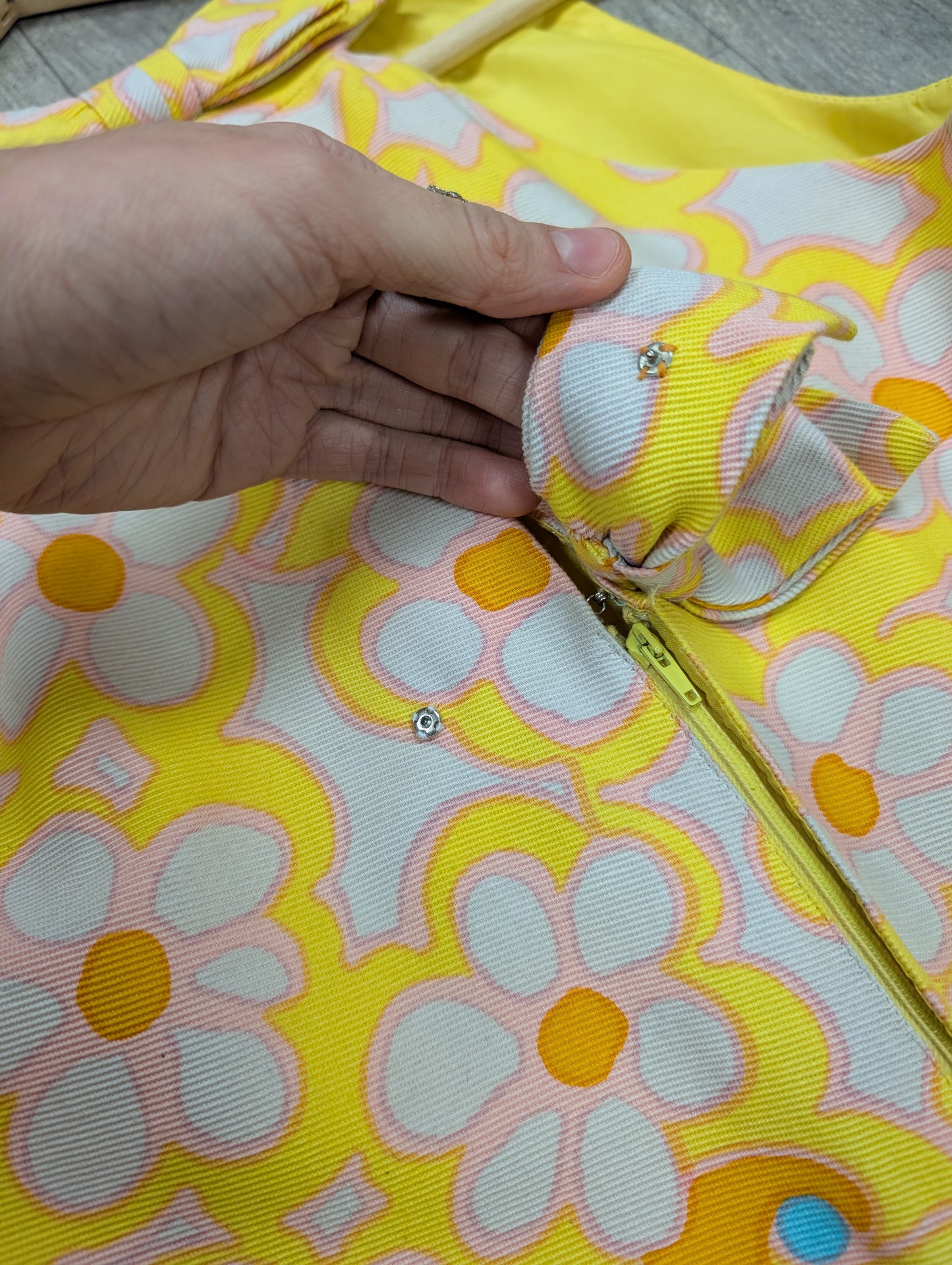 1960s Susan Small psychedelic dress - S/8