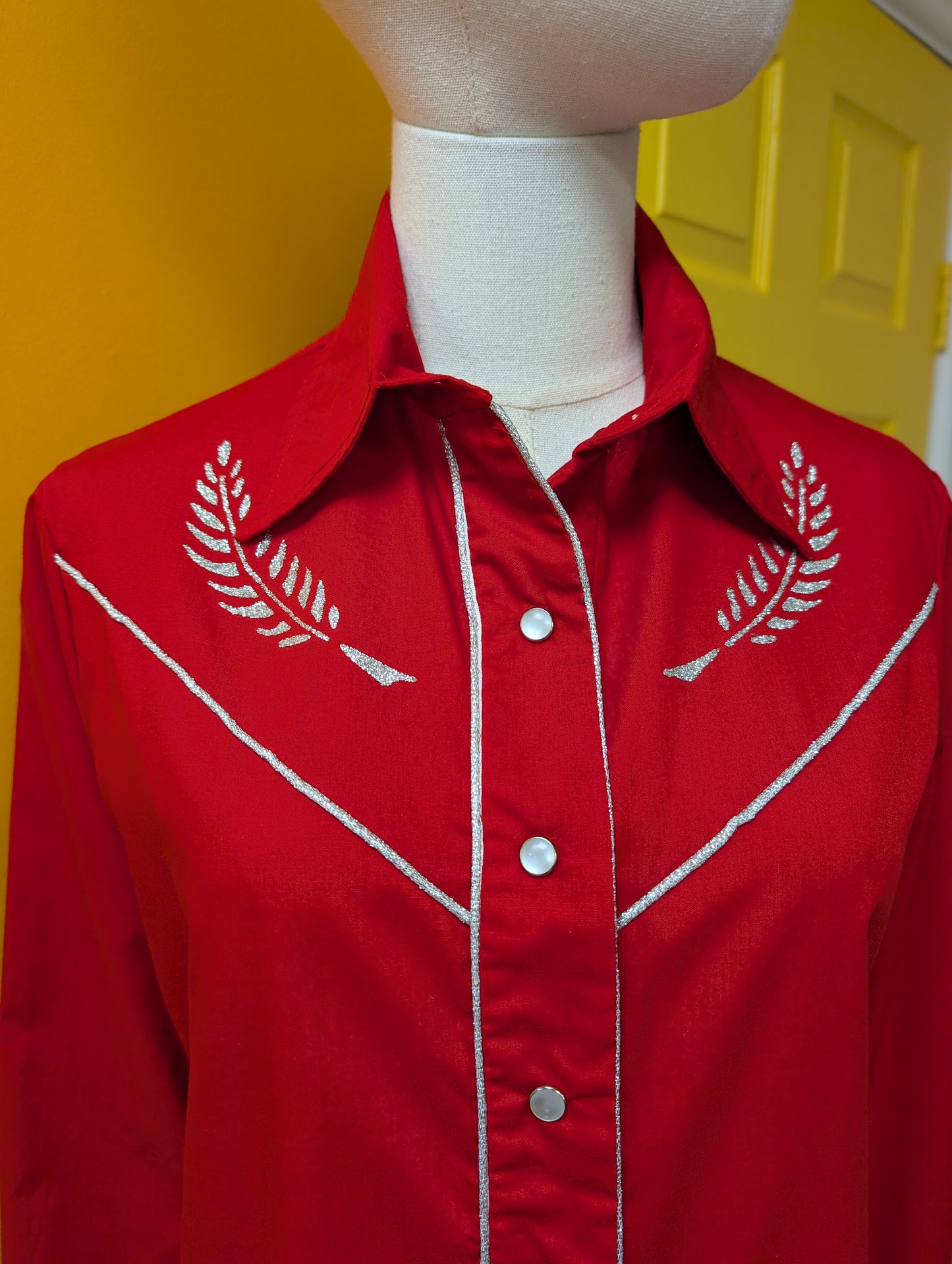 1970s red & silver western shirt - S/M