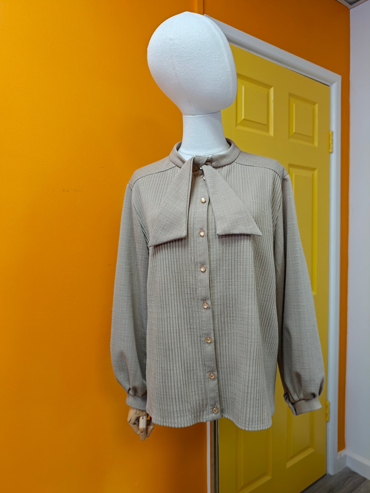 70s/80s tie neck top - L