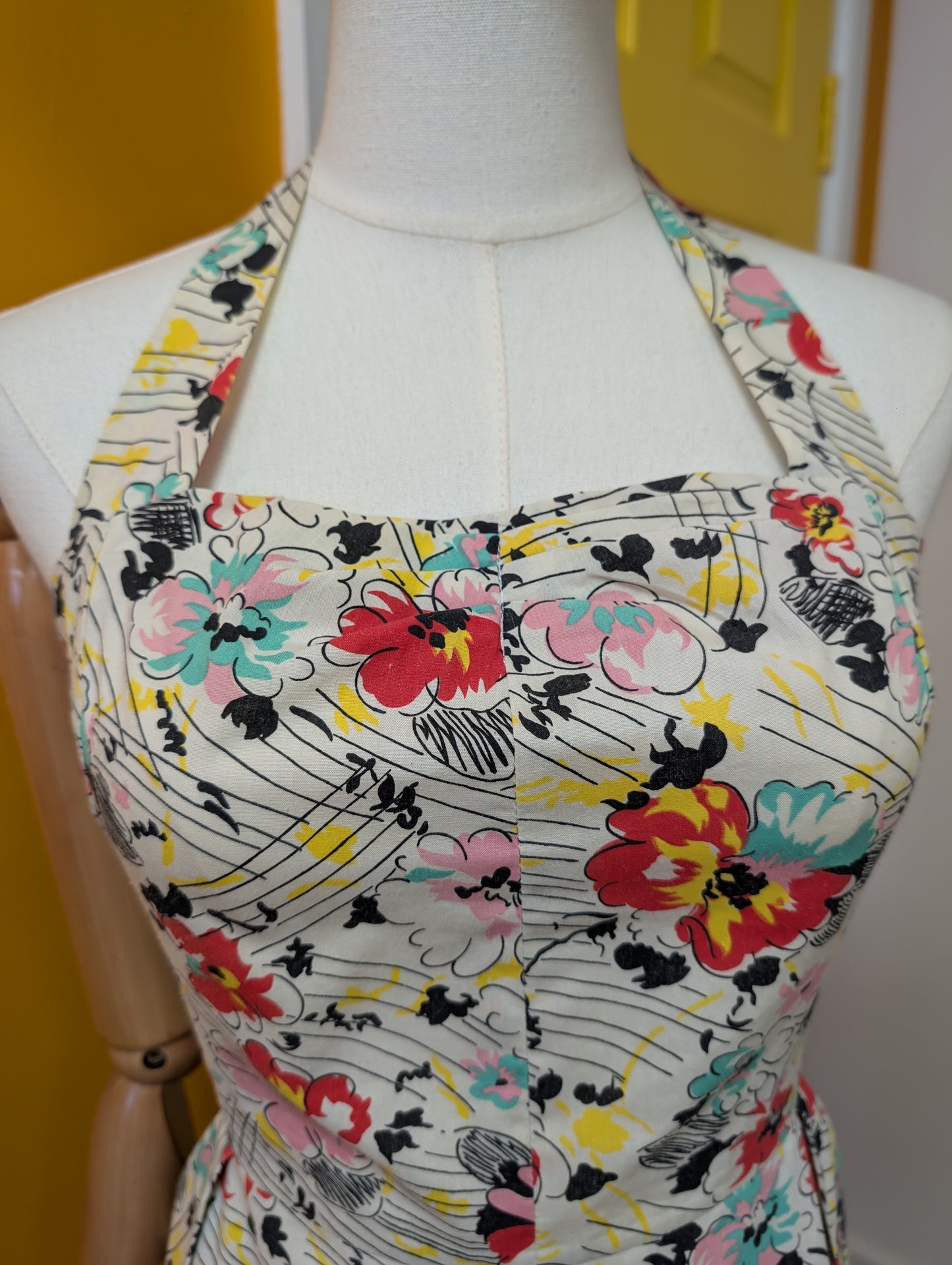 1970s halter neck floral dress - S/10