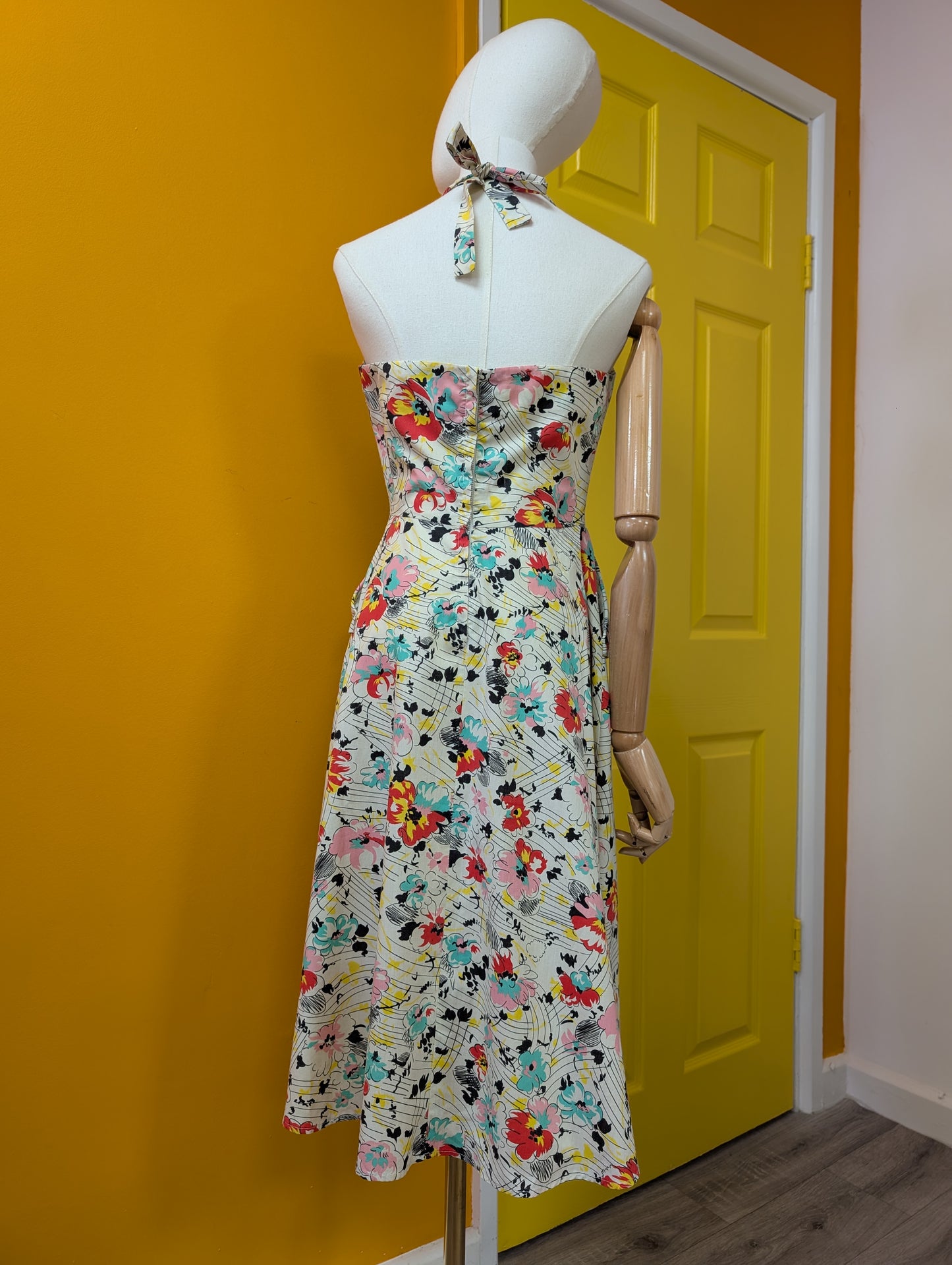 1970s halter neck floral dress - S/10