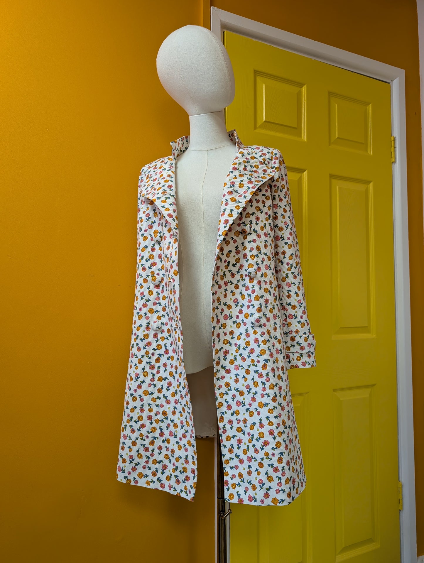 1960s Wallis floral cotton coat - XS