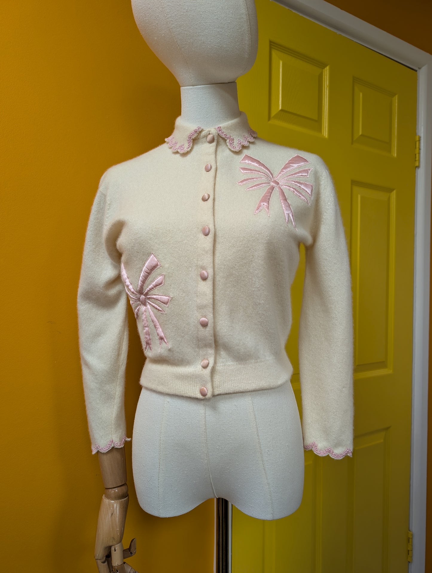 Gorgeous 1950s Nannette Cashmeres cashmere cardigan - XS/S