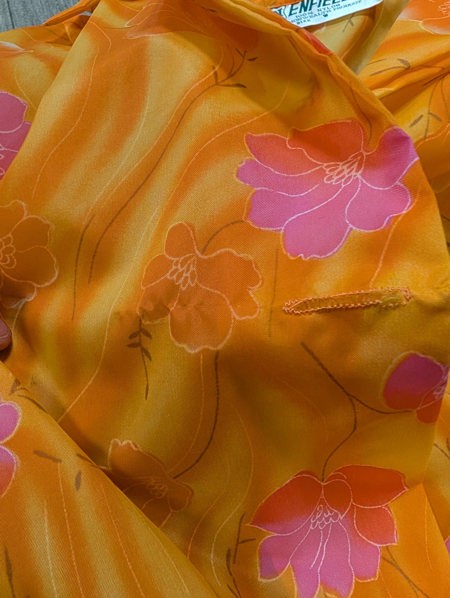 1960s Enfield floral orange & pink nylon house coat - M