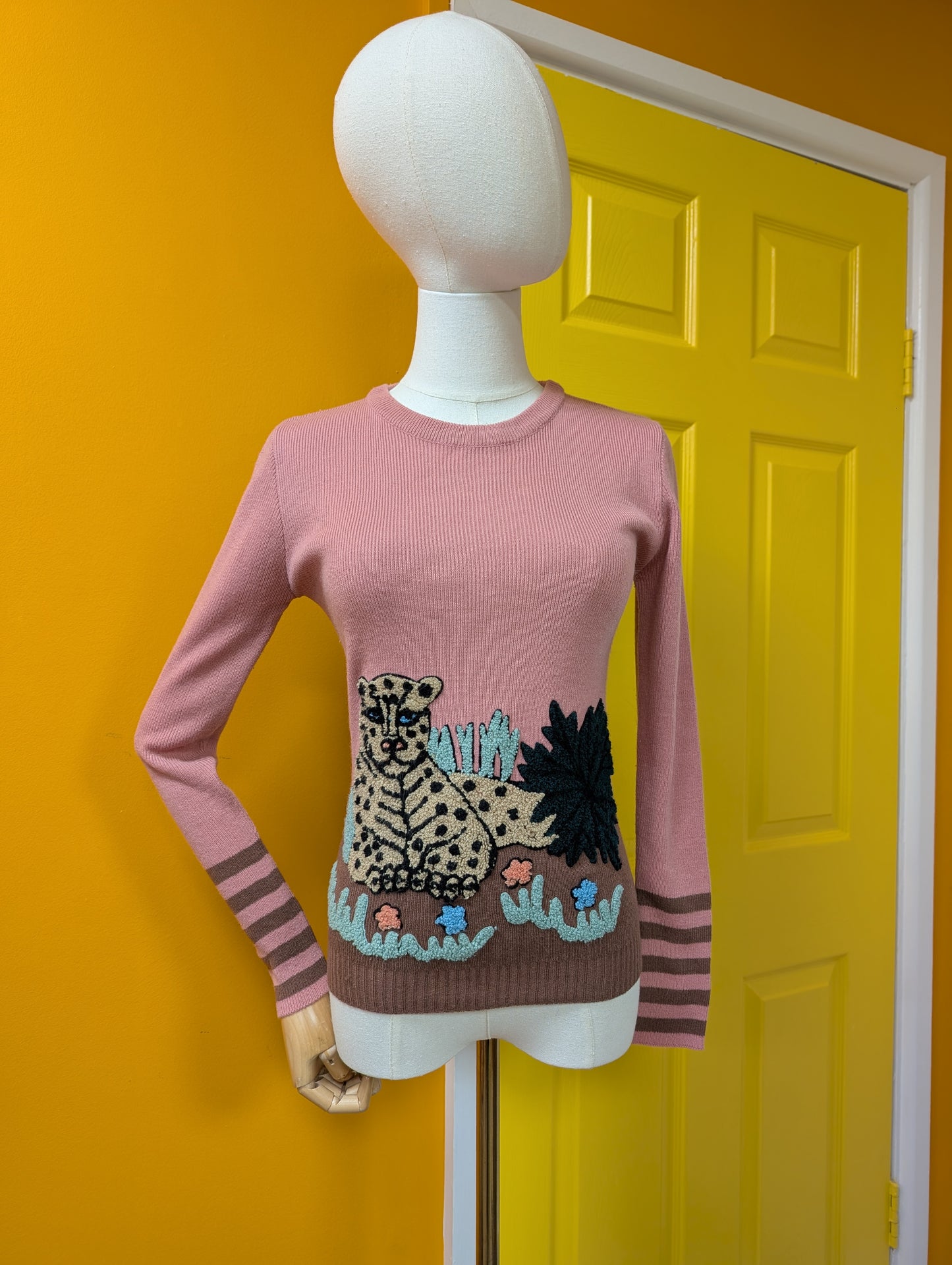 1970s acrylic cheetah/cat jumper - XS