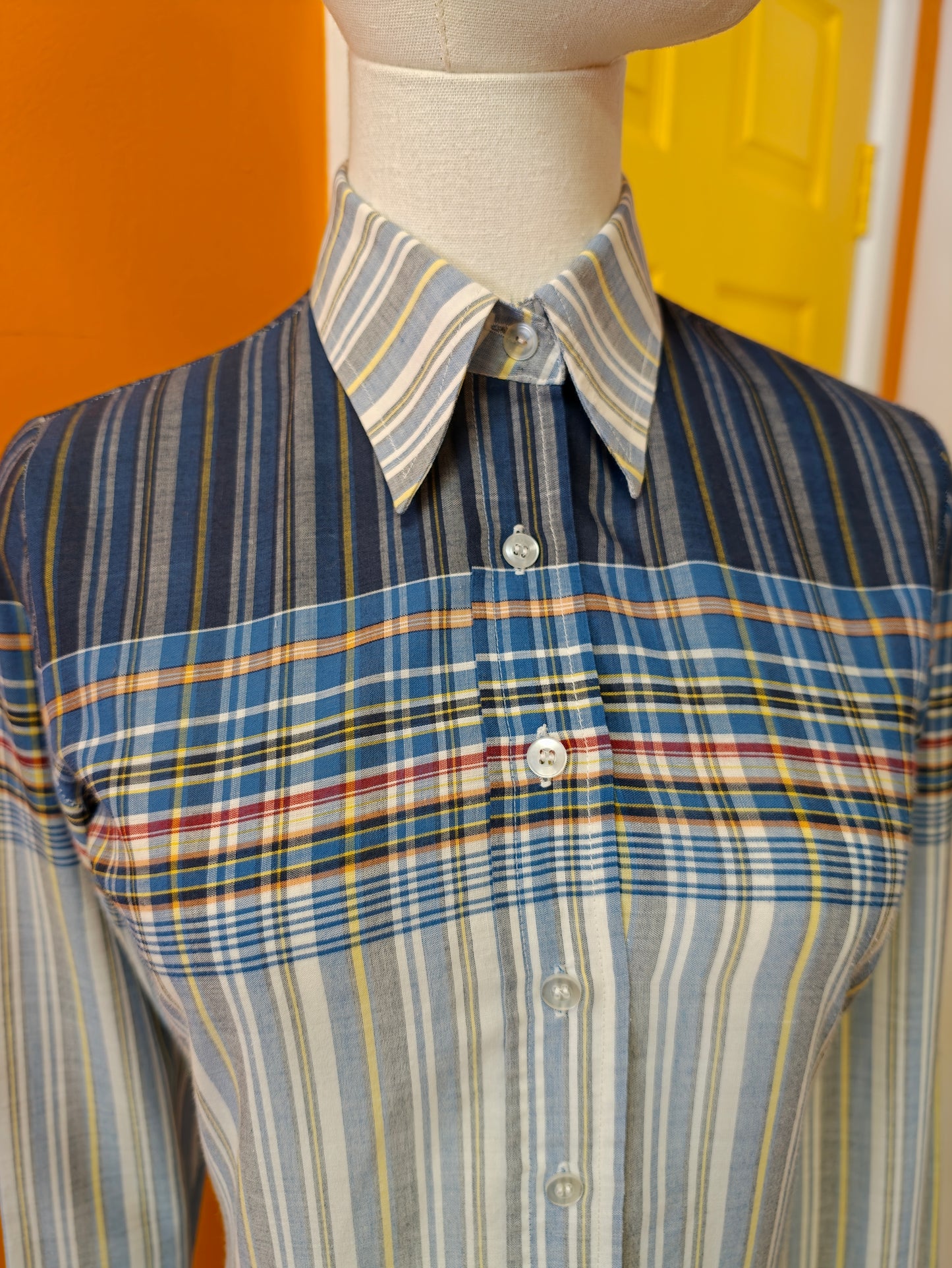 1970s Lecomte blue check dagger collar shirt - XS