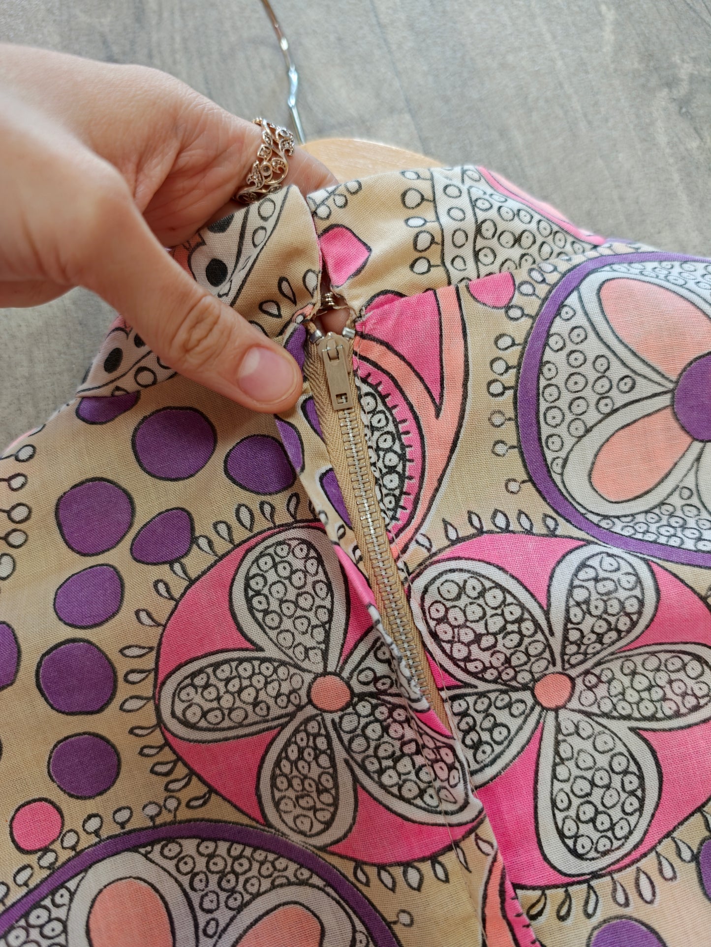 1960s Richard Shops psychedelic pink maxi dress - S