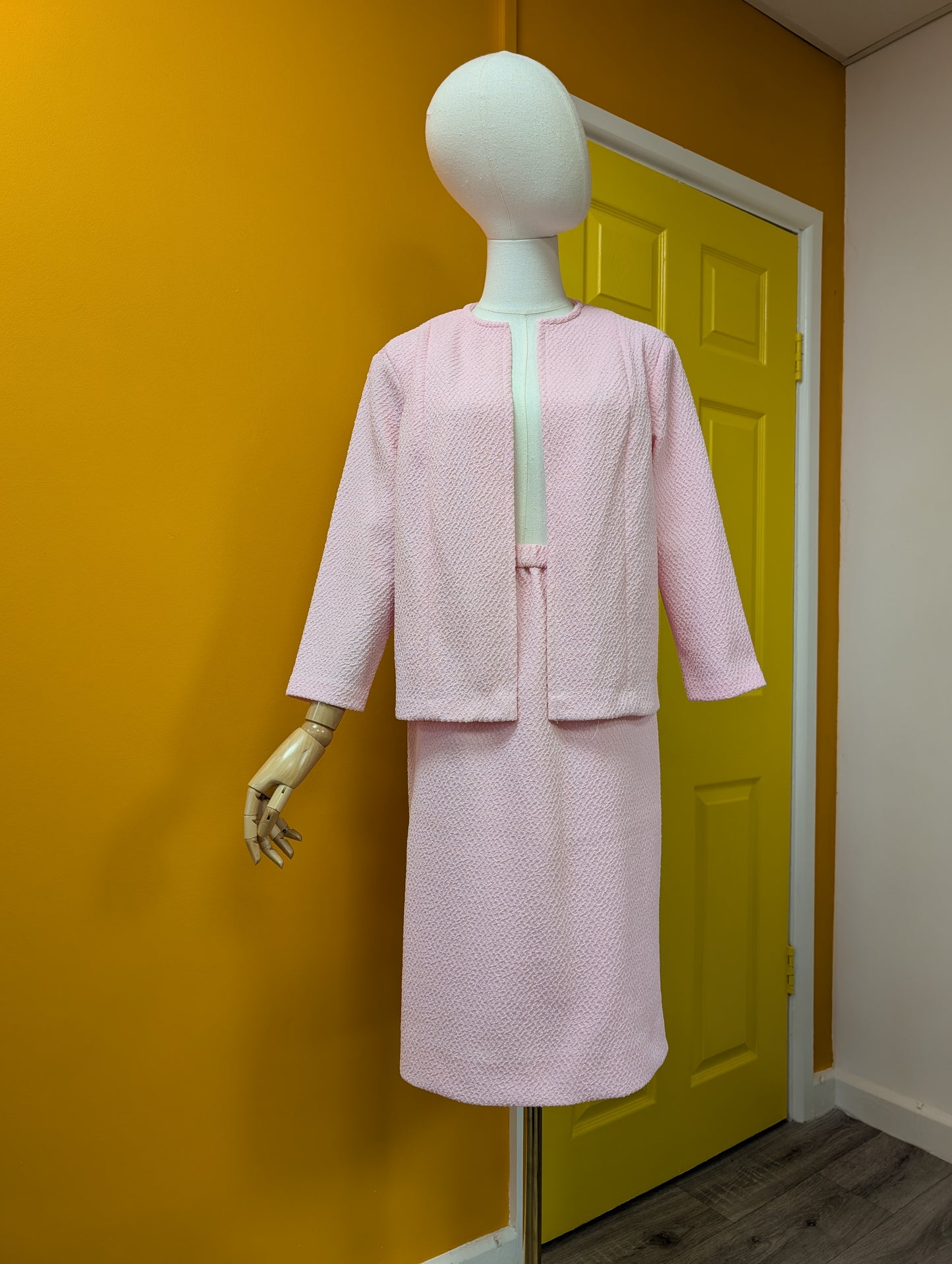 1960s St Michael pink crimplene skirt suit - M/12/14