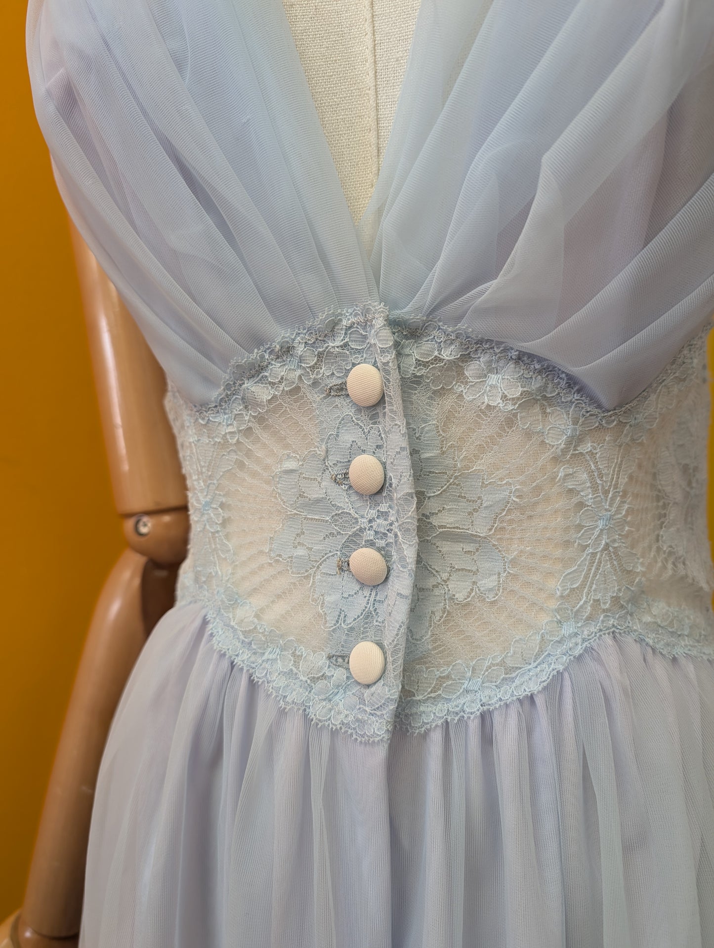 Gorgeous 1960s Kayser nightdress - S/8