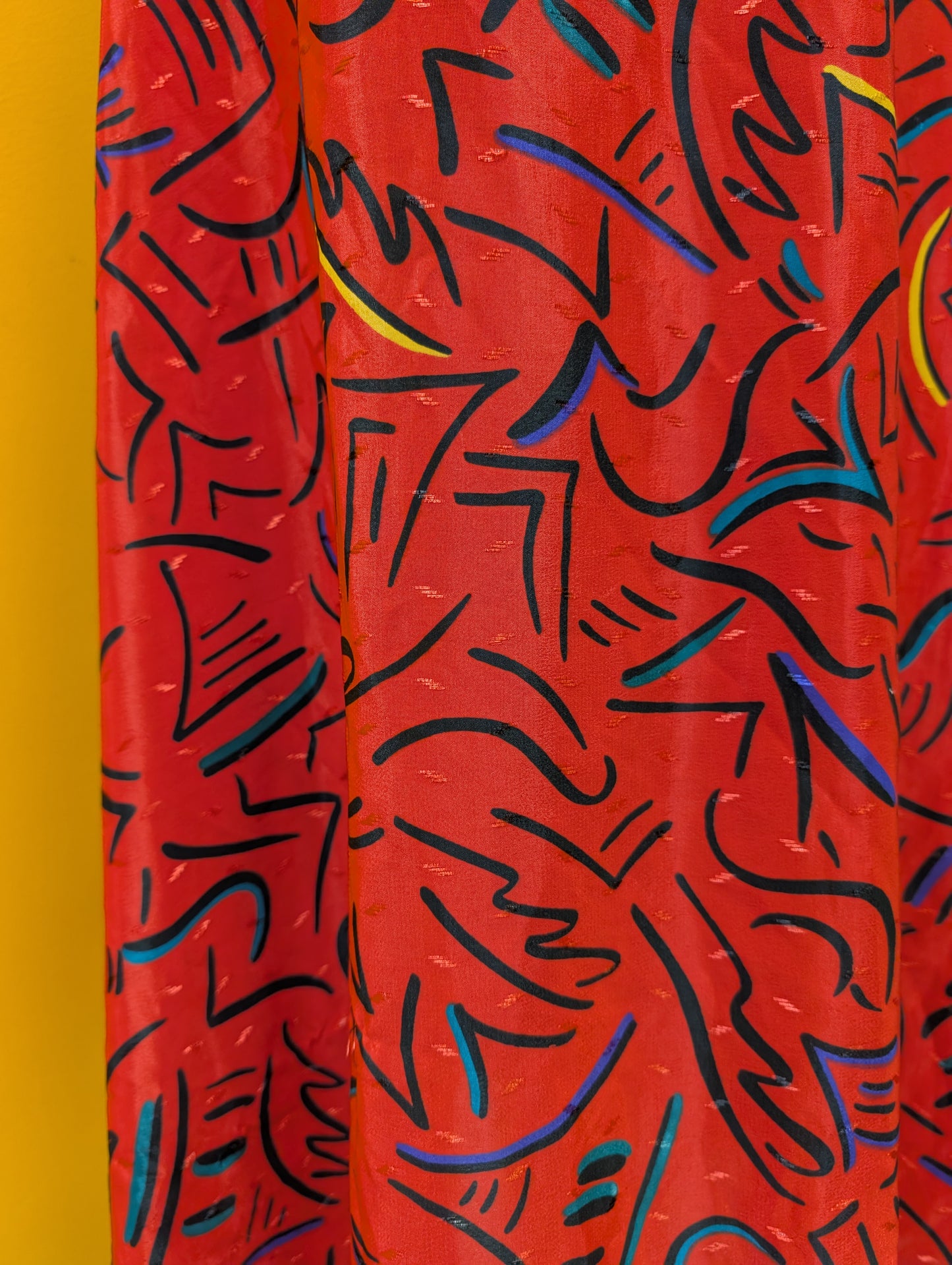 1980s red halter neck abstract print dress - S/10