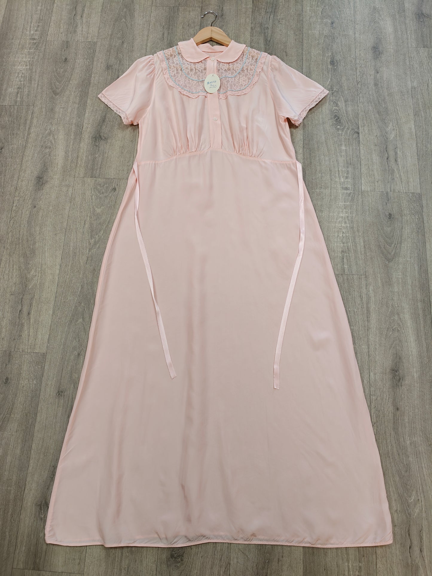 50s/60s Deadstock Will-O-The-Wisp by Minster nylon nightdress