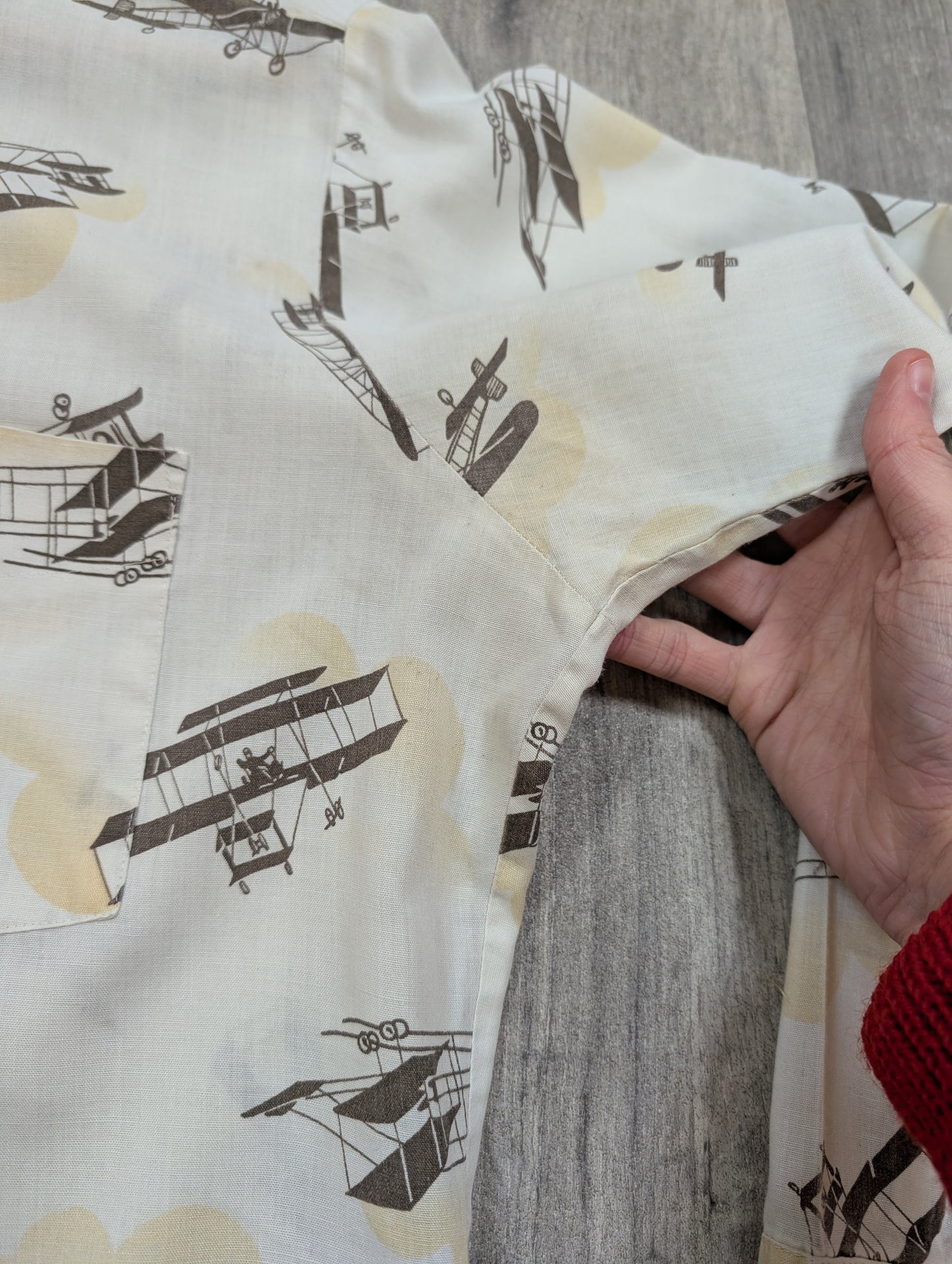 1970s Grants novelty aeroplane print dagger collar shirt