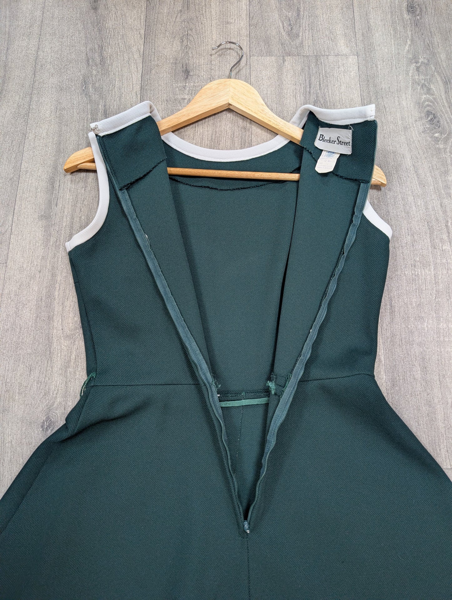 60s/70s Bleeker Street green & white dress - S/10