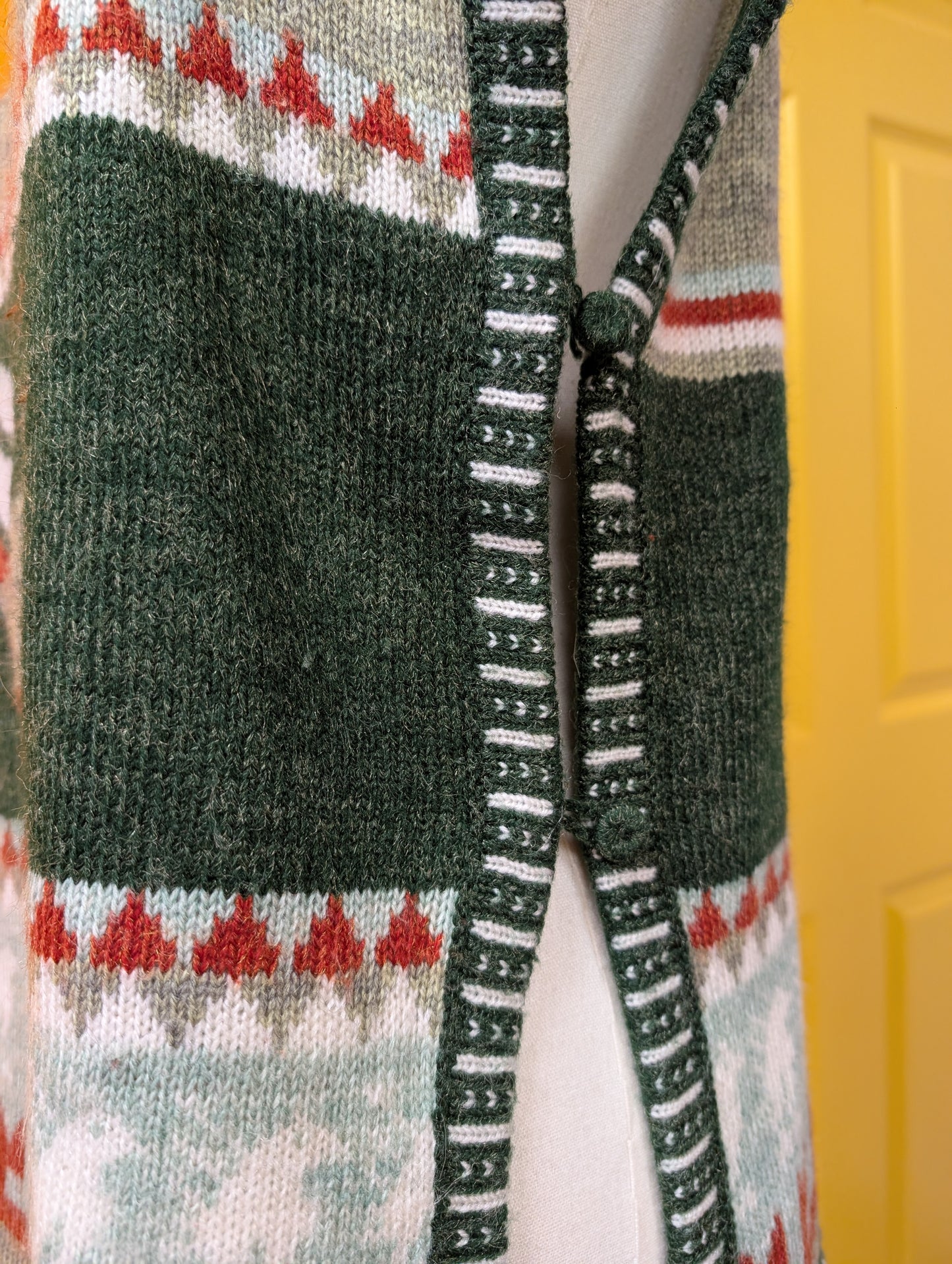 1970s Debenhams novelty acrylic tabard