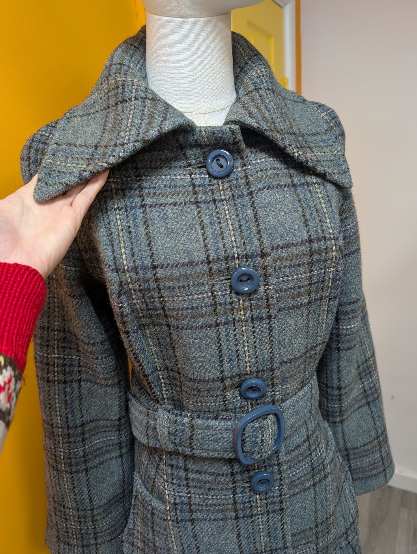 1970s wool blend coat, belt & scarf