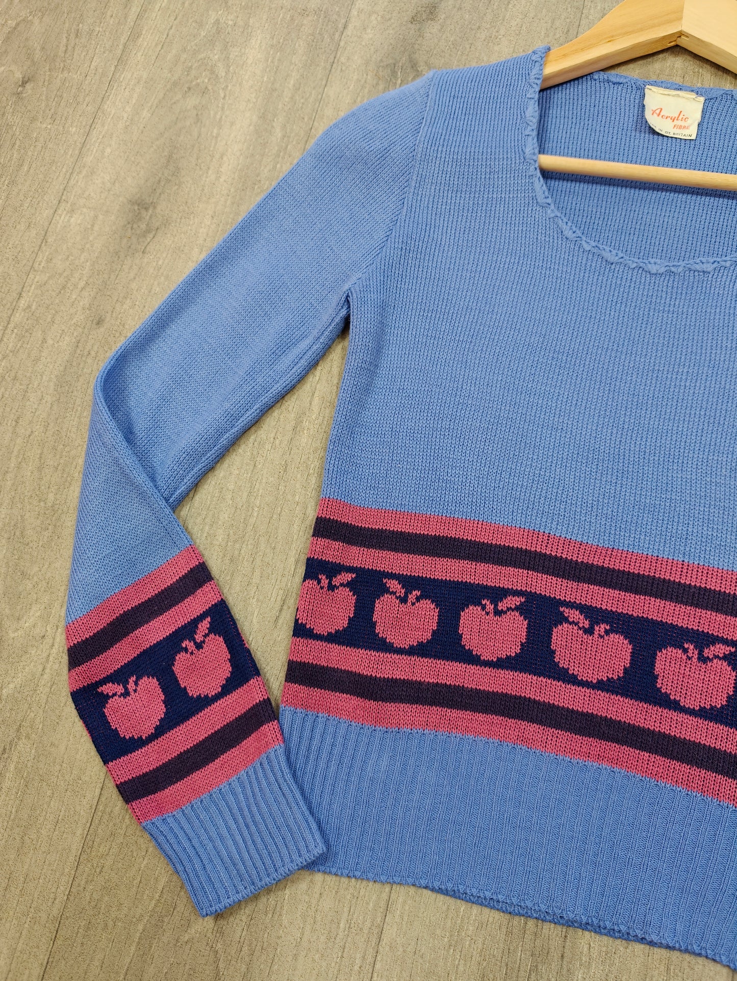 1970s lilac and pink novelty knitted apple jumper - XS