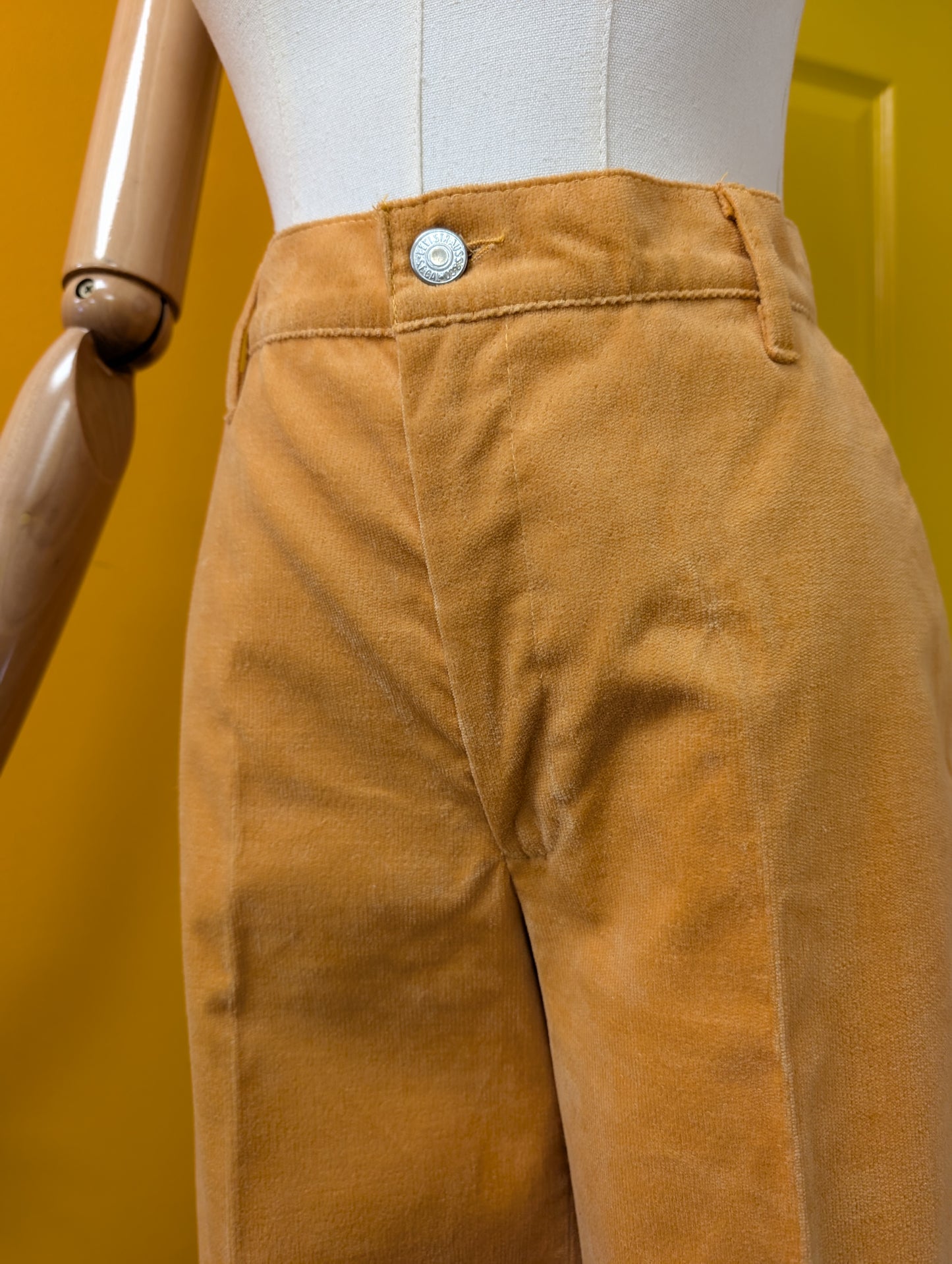 Deadstock 1970s Miss Levi's - 29"/30" waist