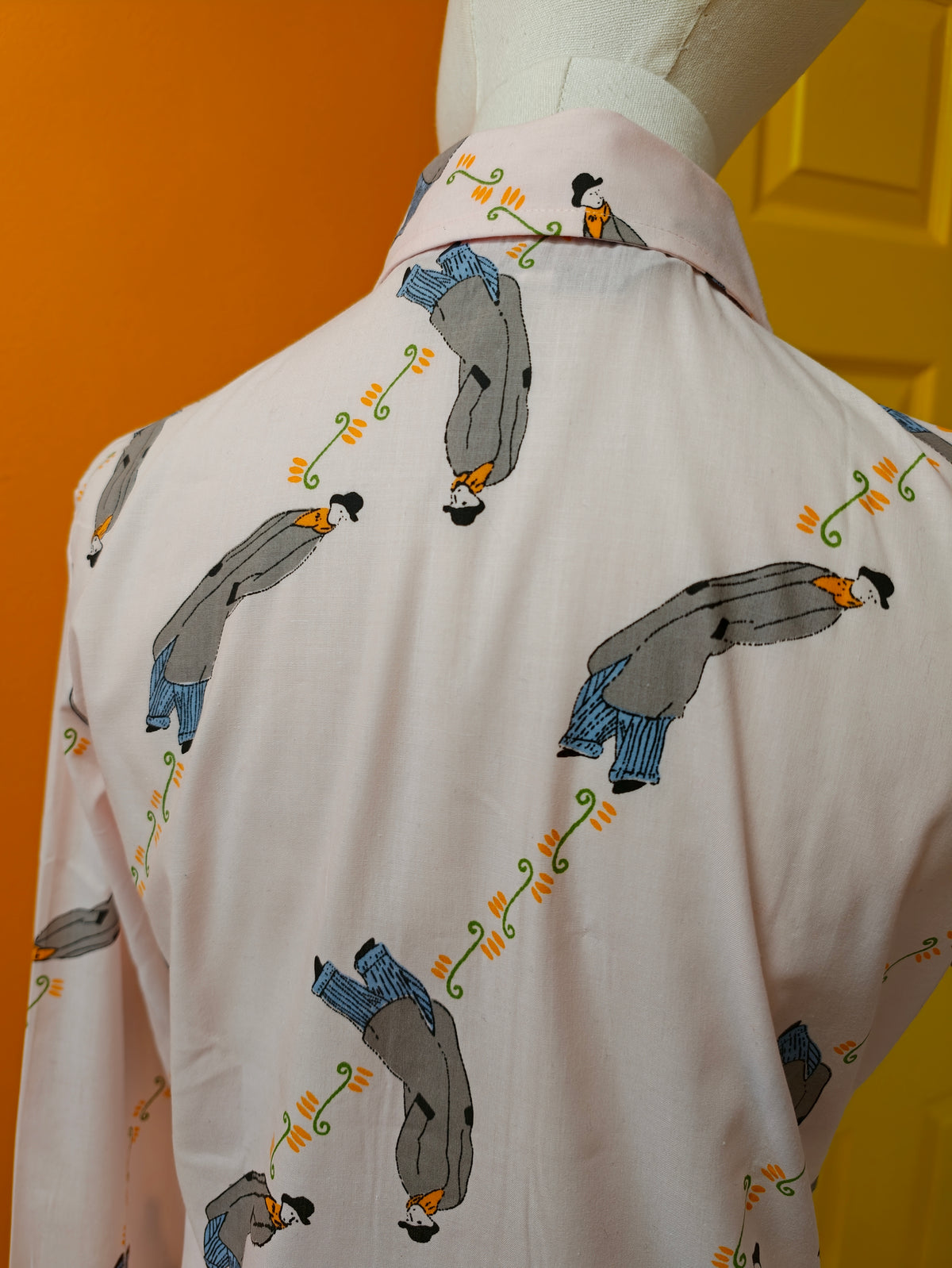 1970s Jean Rive novelty print dagger collar shirt - S