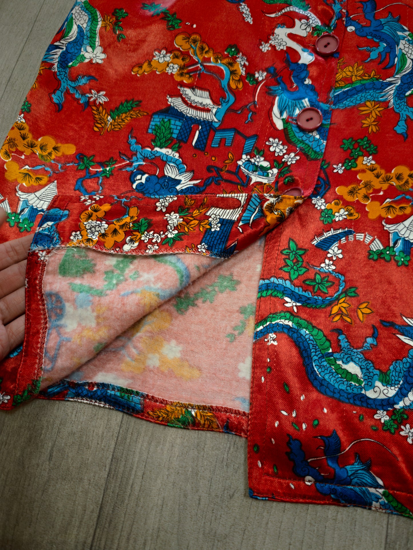 60s/70s Radley Chinese dragon print skirt - 24" waist