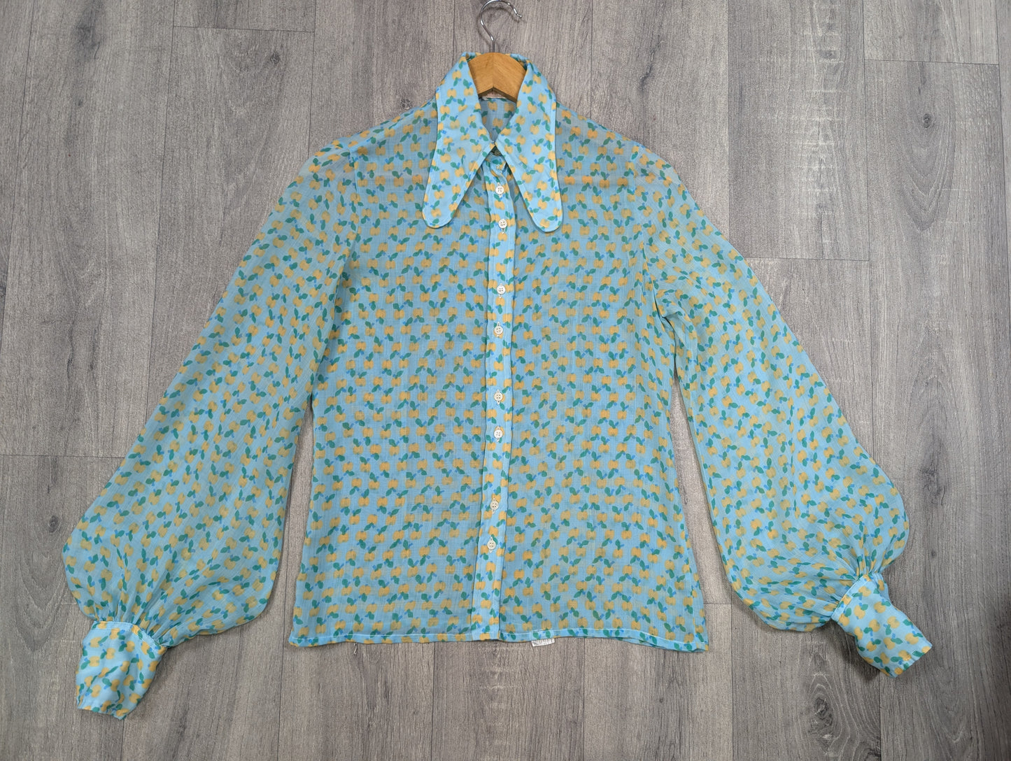 Gorgeous 1970s Sleeves London shirt - XS/S/6/8