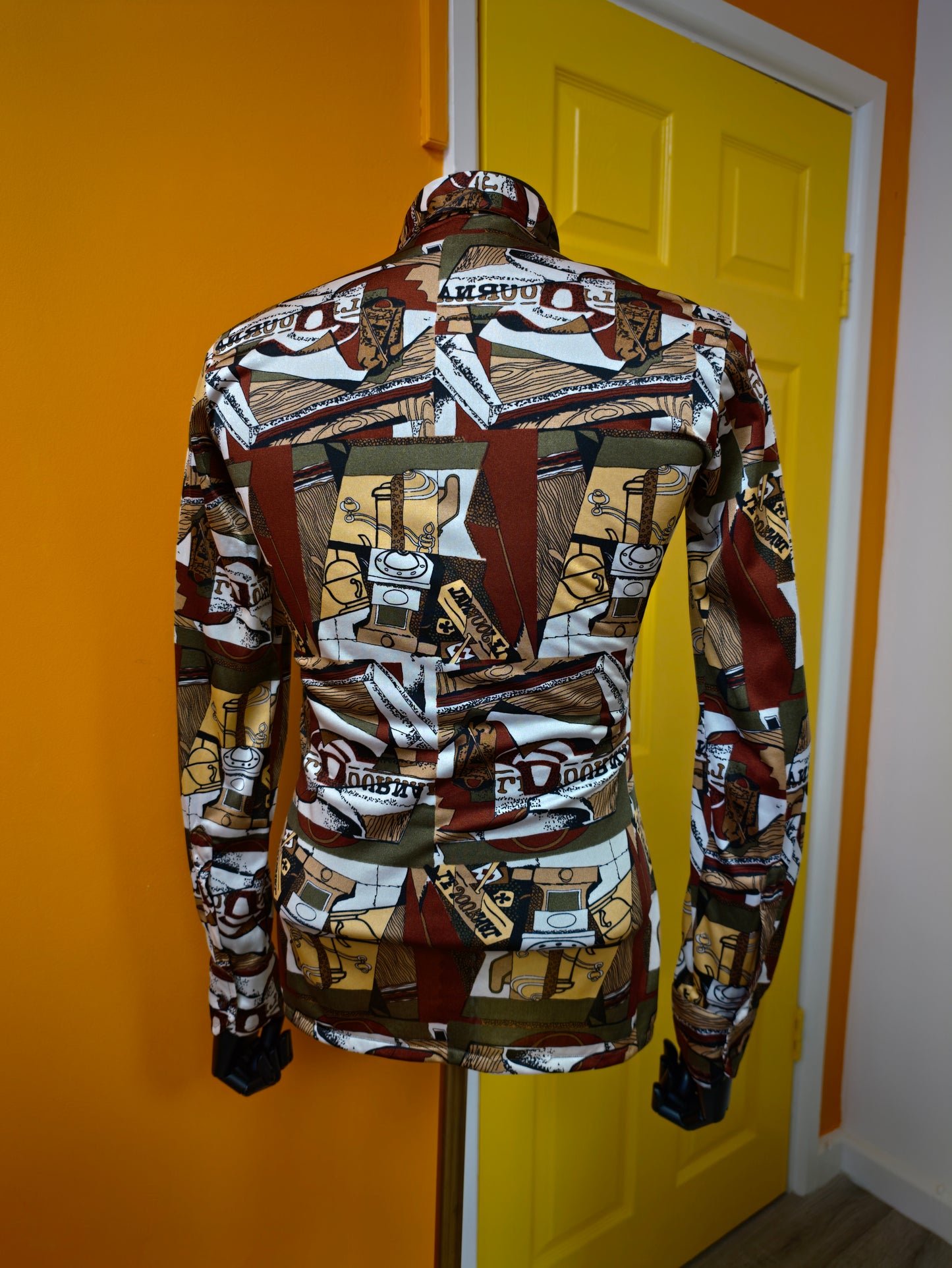 1970s Enrique Vera novelty print shirt