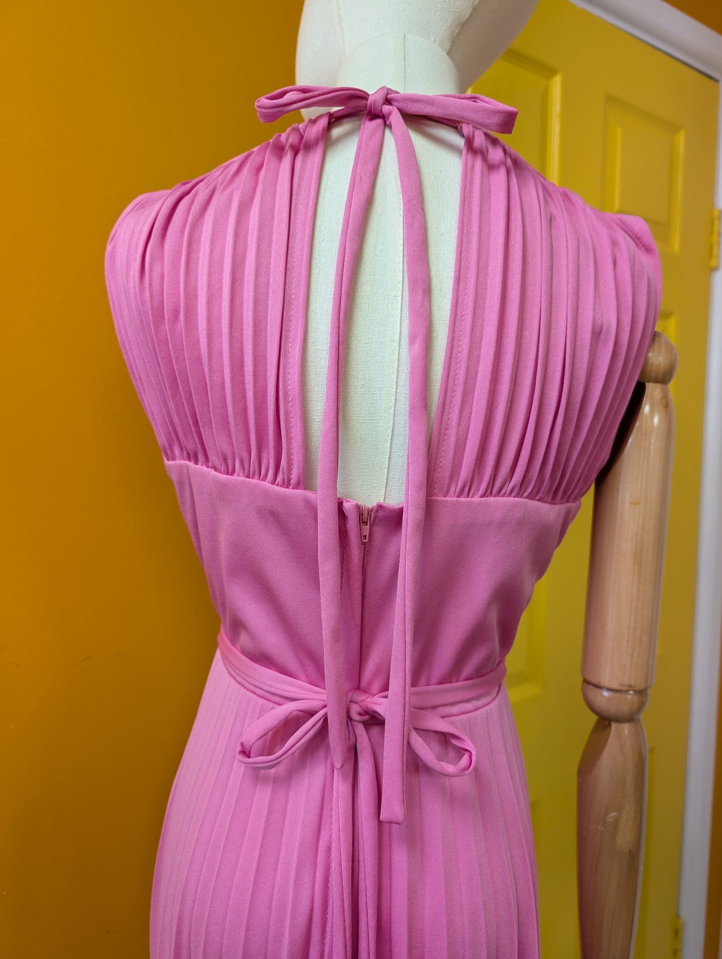 1970s pink pleated dress - S/8/10