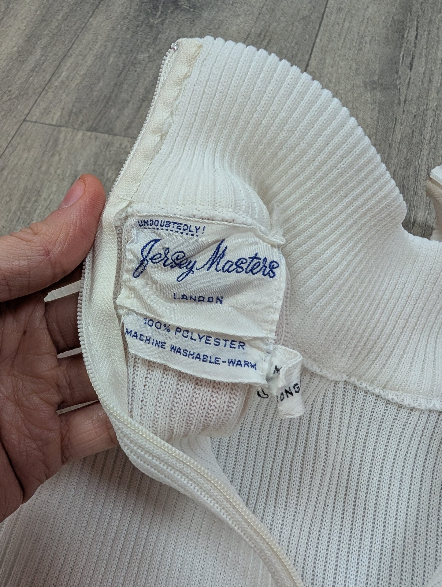 1970s Jersey Masters white bishop sleeve top