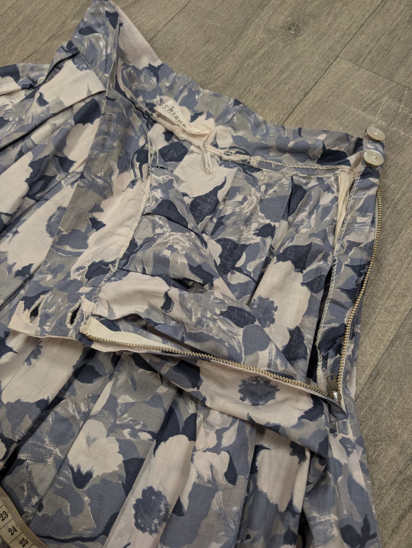 50s/60s Fashionwise cotton floral skirt - 25" waist