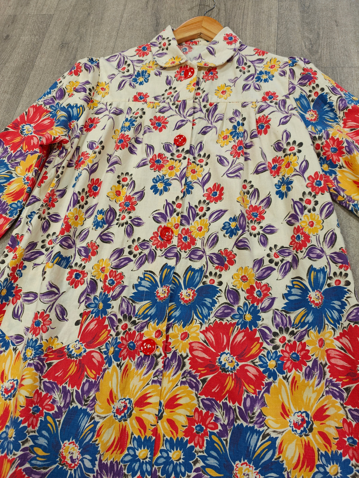 1940s floral cotton chore smock/housecoat