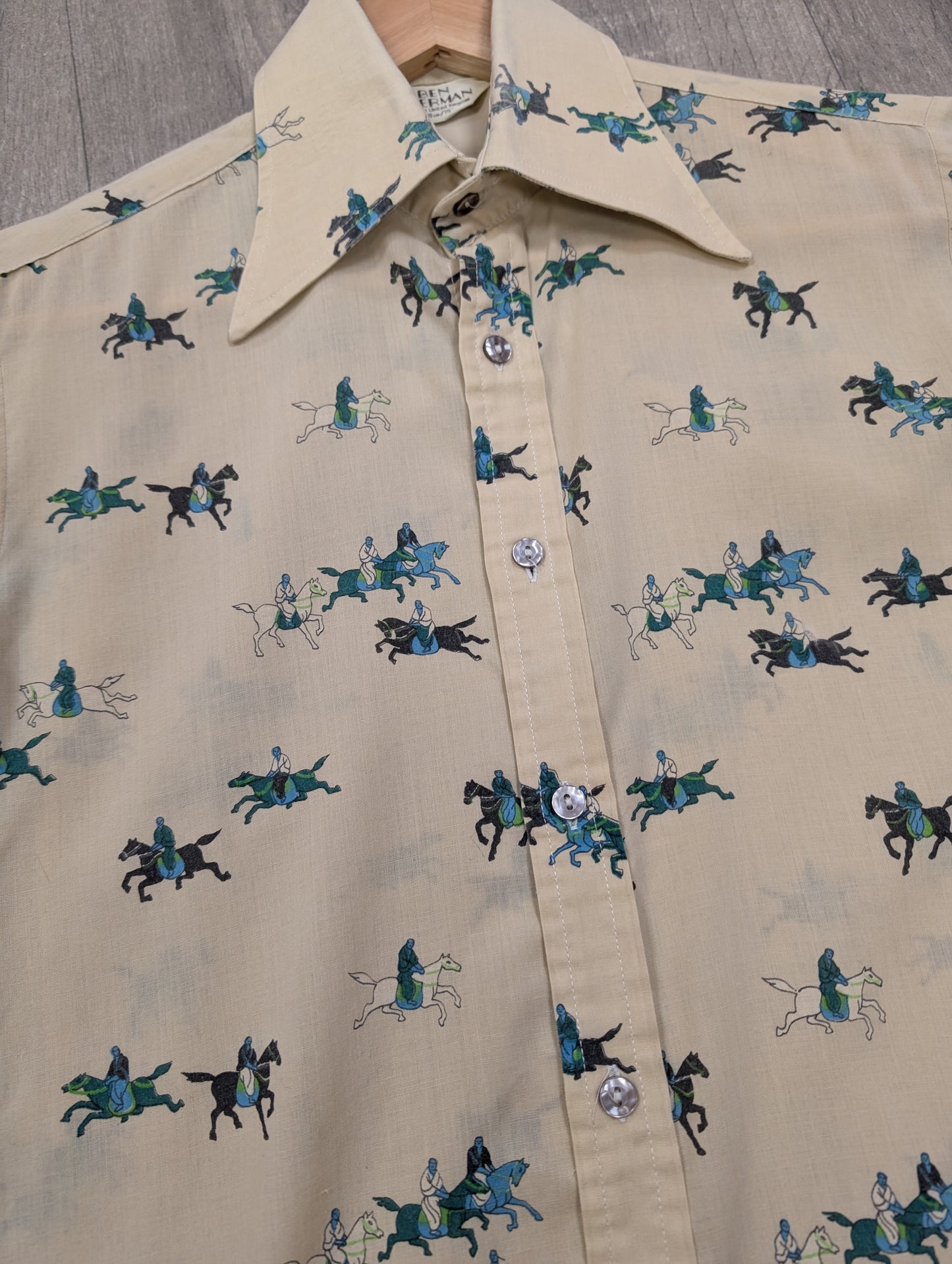 1970s Ben Sherman novelty horse print dagger collar shirt