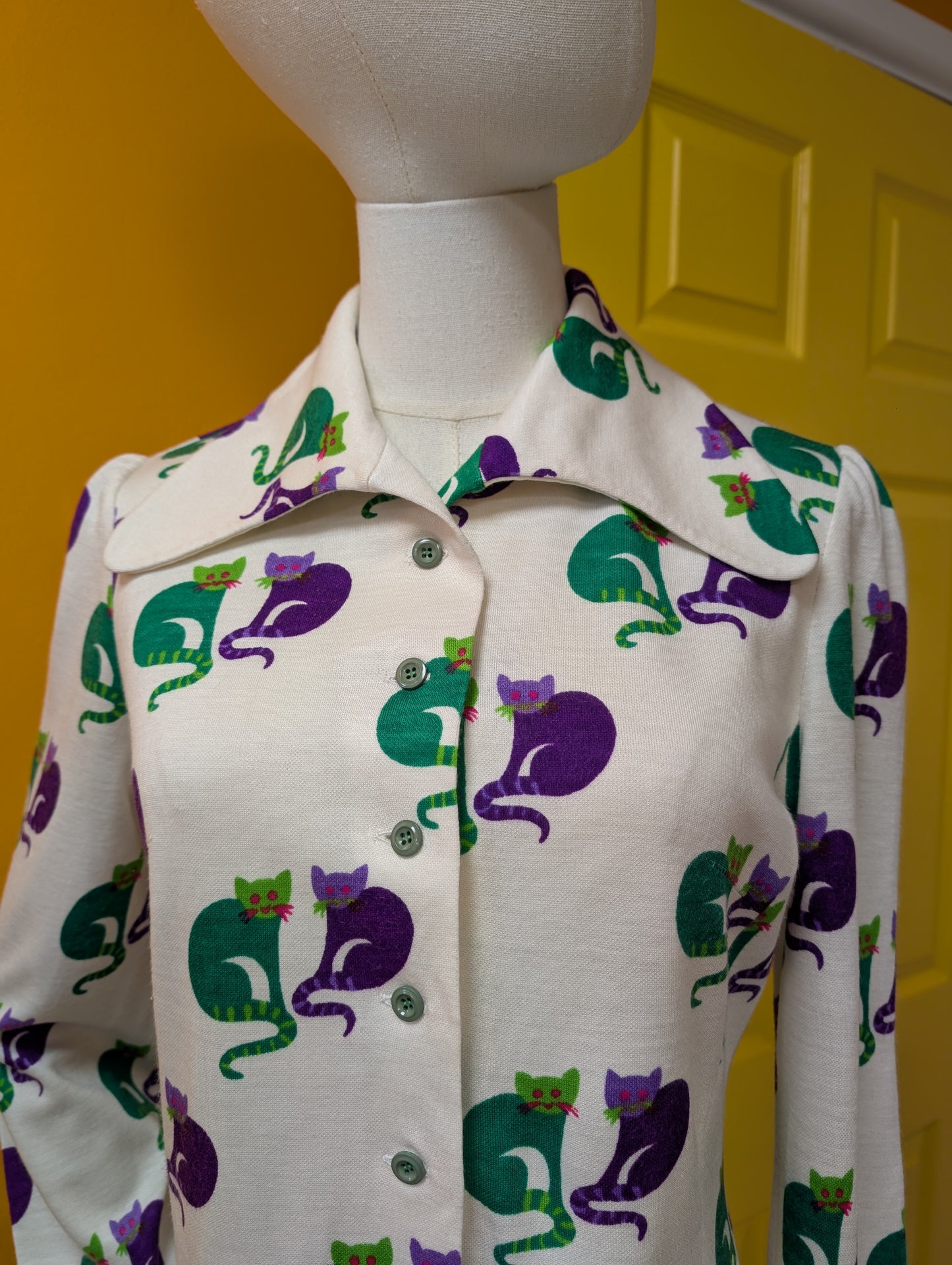 1970s Lucie Linden novelty cat (lemur?) print shirt - M