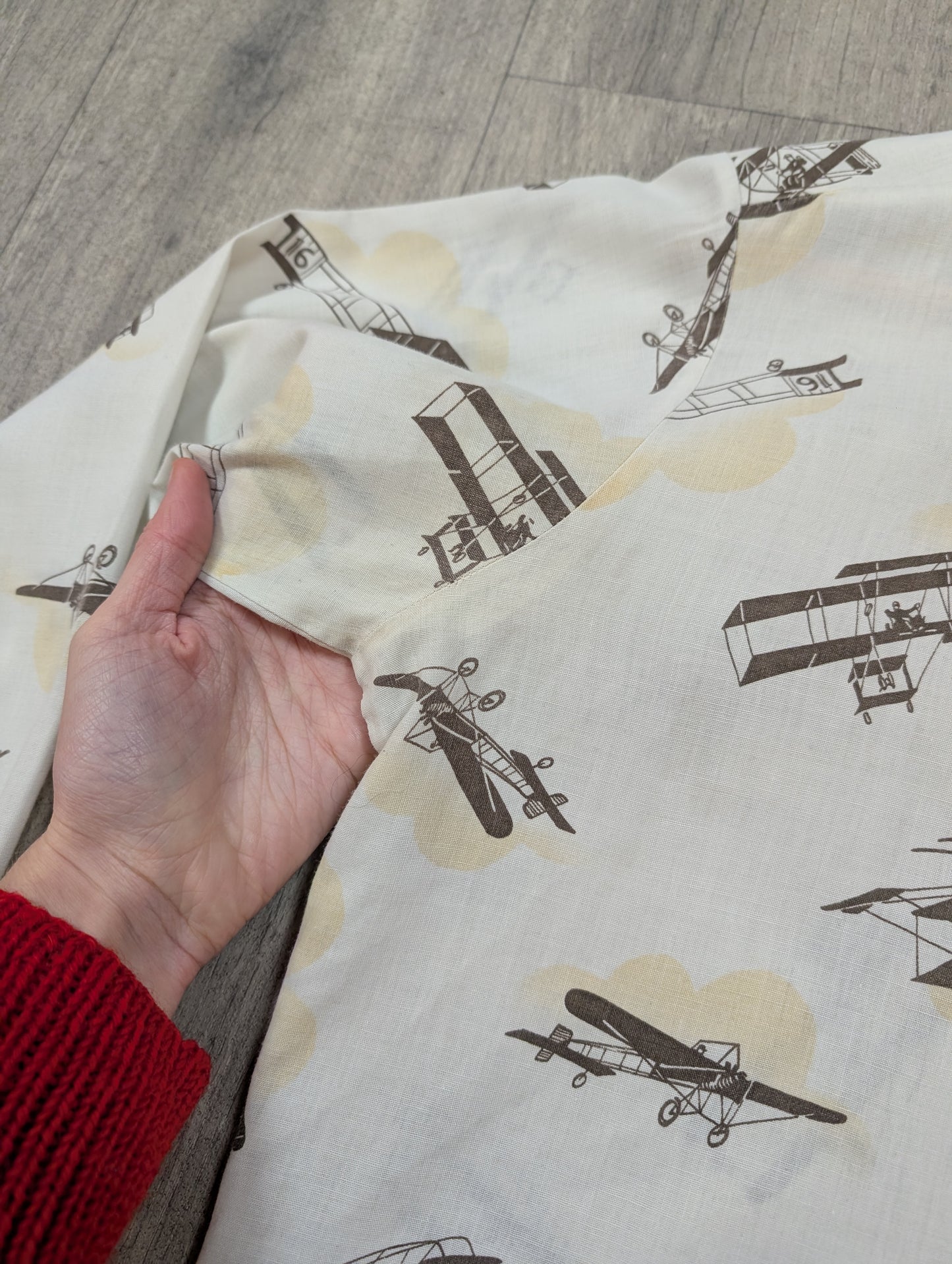 1970s Grants novelty aeroplane print dagger collar shirt